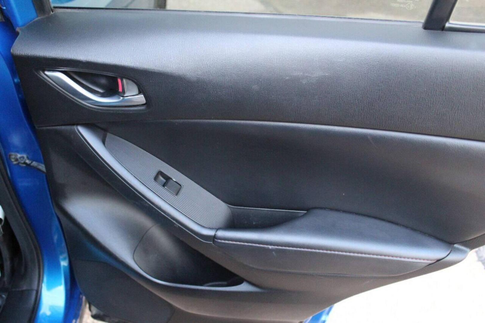 2014 Blue Mazda CX-5 Grand Touring (JM3KE2DY0E0) with an 2.5L L4 DOHC 16V engine, 6-Speed Automatic transmission, located at 4301 NW 39th , Oklahoma City, OK, 73112, (405) 949-5600, 35.512135, -97.598671 - Photo#12