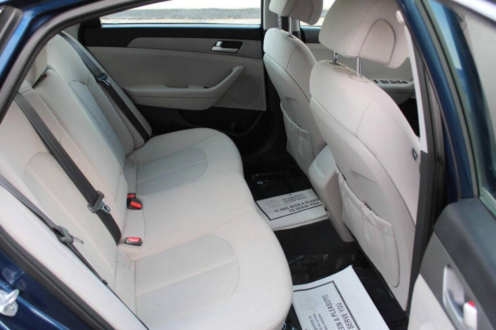 2015 Blue Hyundai Sonata ECO (5NPE24AF3FH) with an 1.6L L4 DOHC 16V engine, 7-Speed Automatic transmission, located at 4301 NW 39th , Oklahoma City, OK, 73112, (405) 949-5600, 35.512135, -97.598671 - NO DRIVERS LICENCE NO-FULL COVERAGE INSURANCE-NO CREDIT CHECK. COME ON OVER TO SUPERSPORTS AND TAKE A LOOK AND TEST DRIVE. PLEASE GIVE US A CALL AT (405) 949-5600. NO LICENSIA DE MANEJAR- NO SEGURO DE COBERTURA TOTAL- NO VERIFICACCION DE CREDITO. POR FAVOR VENGAN A SUPERSPORTS, ECHE UN - Photo#12