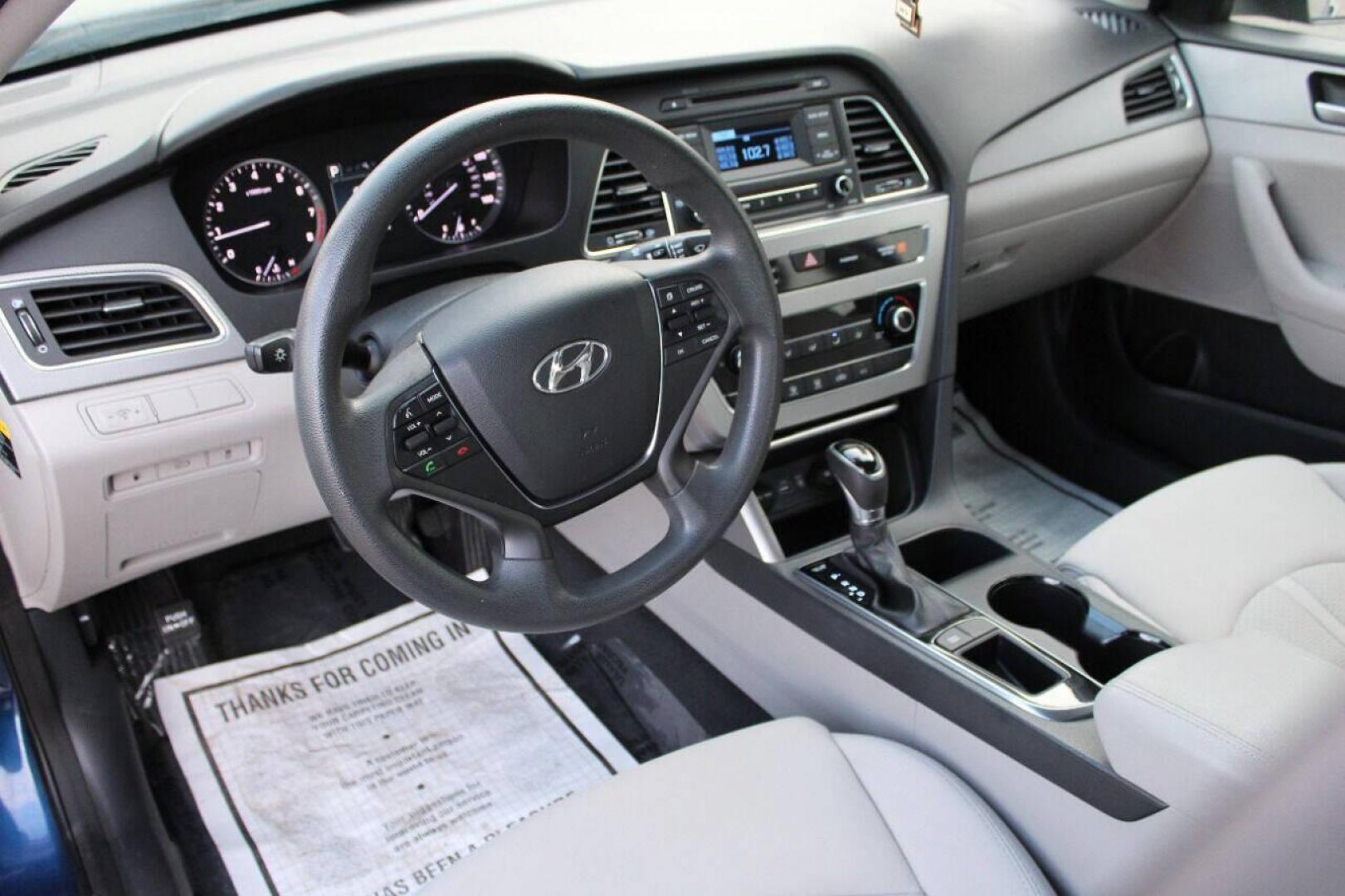 2015 Blue Hyundai Sonata ECO (5NPE24AF3FH) with an 1.6L L4 DOHC 16V engine, 7-Speed Automatic transmission, located at 4301 NW 39th , Oklahoma City, OK, 73112, (405) 949-5600, 35.512135, -97.598671 - Photo#20