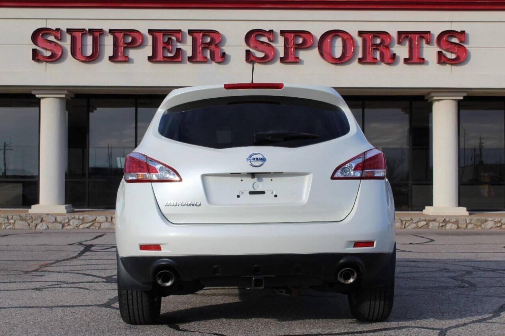 2012 White Nissan Murano SV (JN8AZ1MU3CW) with an 3.5L V6 DOHC 24V engine, Continuously Variable Transmission transmission, located at 4301 NW 39th , Oklahoma City, OK, 73112, (405) 949-5600, 35.512135, -97.598671 - NO DRIVERS LICENCE NO-FULL COVERAGE INSURANCE-NO CREDIT CHECK. COME ON OVER TO SUPERSPORTS AND TAKE A LOOK AND TEST DRIVE PLEASE GIVE US A CALL AT (405) 949-5600. NO LICENSIA DE MANEJAR- NO SEGURO DE COBERTURA TOTAL- NO VERIFICACCION DE CREDITO. POR FAVOR VENGAN A SUPERSPORTS, E - Photo#5