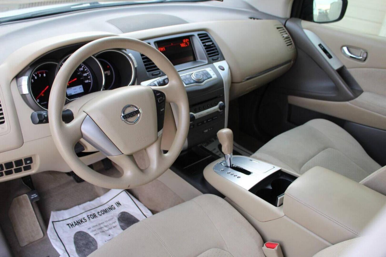 2012 White Nissan Murano SV (JN8AZ1MU3CW) with an 3.5L V6 DOHC 24V engine, Continuously Variable Transmission transmission, located at 4301 NW 39th , Oklahoma City, OK, 73112, (405) 949-5600, 35.512135, -97.598671 - NO DRIVERS LICENCE NO-FULL COVERAGE INSURANCE-NO CREDIT CHECK. COME ON OVER TO SUPERSPORTS AND TAKE A LOOK AND TEST DRIVE PLEASE GIVE US A CALL AT (405) 949-5600. NO LICENSIA DE MANEJAR- NO SEGURO DE COBERTURA TOTAL- NO VERIFICACCION DE CREDITO. POR FAVOR VENGAN A SUPERSPORTS, E - Photo#16