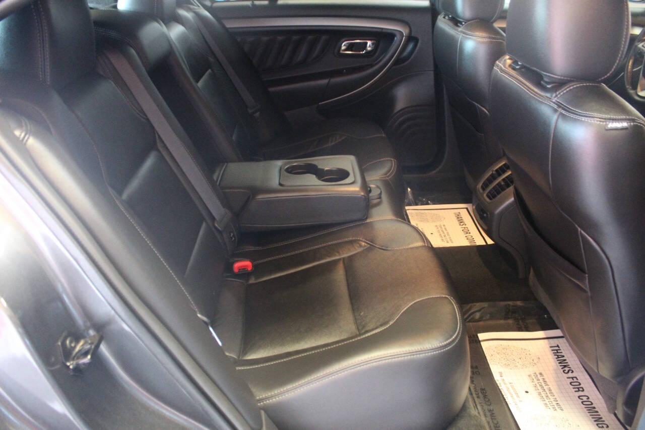 2015 Gray Ford Taurus SEL FWD (1FAHP2E86FG) with an 3.5L V6 3.5L V6 engine, Automatic 6-Speed transmission, located at 4301 NW 39th , Oklahoma City, OK, 73112, (405) 949-5600, 35.512135, -97.598671 - NO DRIVERS LICENCE -NO FULL COVERAGE INSURANCE - NO CREDIT CHECK. COME ON OVER TO SUPERSPORTS, TAKE A LOOK AND TEST DRIVE. PLEASE GIVE US A CALL AT (405) 949-5600. NO LICENCIA DE CONDUCIR - NO SEGURO DE COBERTURA TOTAL - NO VERIFICACION DE CREDITO. VISITENOS EN SUPERSPORTS, MIRE NUESTRO - Photo#10