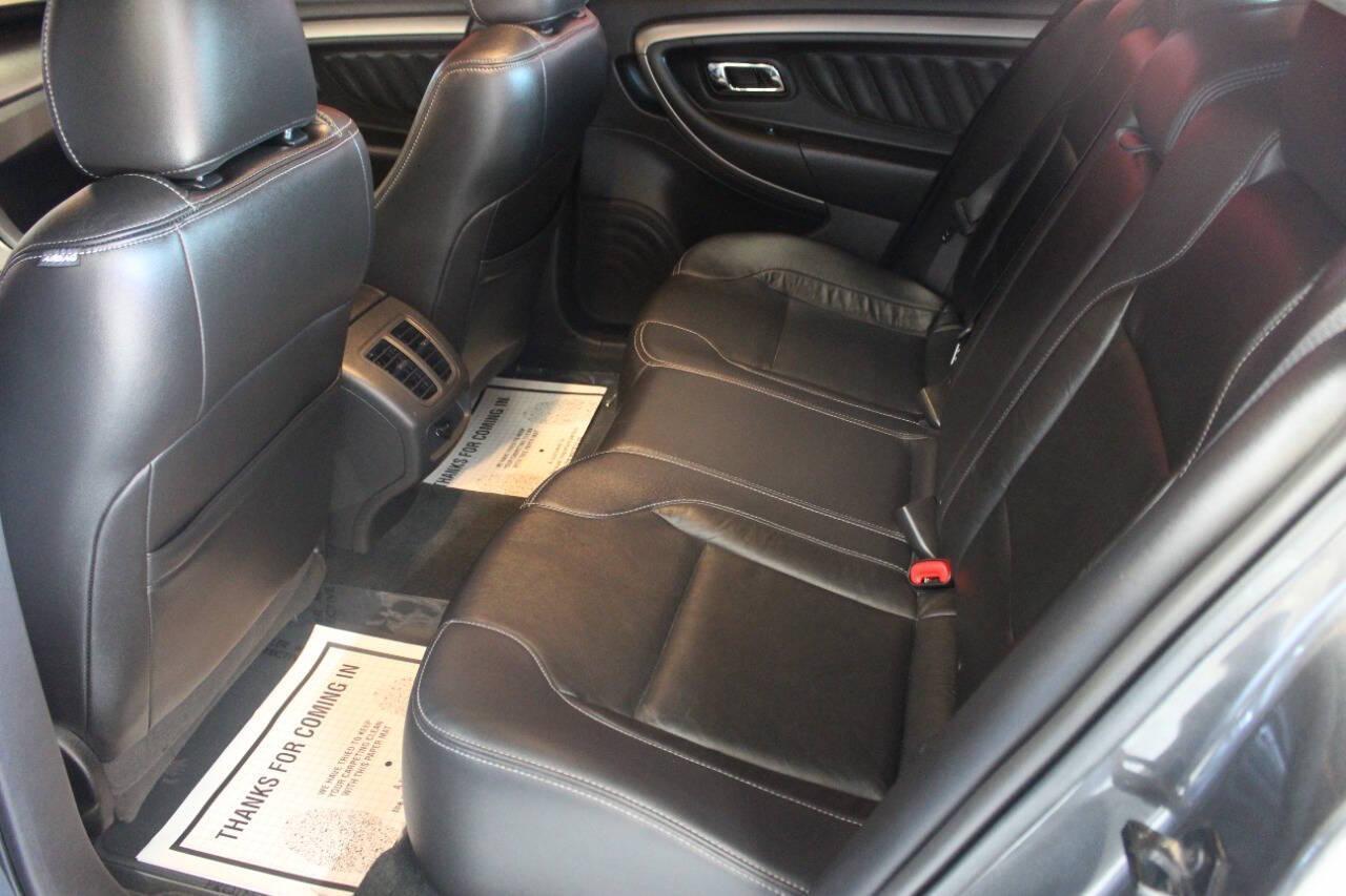 2015 Gray Ford Taurus SEL FWD (1FAHP2E86FG) with an 3.5L V6 3.5L V6 engine, Automatic 6-Speed transmission, located at 4301 NW 39th , Oklahoma City, OK, 73112, (405) 949-5600, 35.512135, -97.598671 - NO DRIVERS LICENCE -NO FULL COVERAGE INSURANCE - NO CREDIT CHECK. COME ON OVER TO SUPERSPORTS, TAKE A LOOK AND TEST DRIVE. PLEASE GIVE US A CALL AT (405) 949-5600. NO LICENCIA DE CONDUCIR - NO SEGURO DE COBERTURA TOTAL - NO VERIFICACION DE CREDITO. VISITENOS EN SUPERSPORTS, MIRE NUESTRO - Photo#13