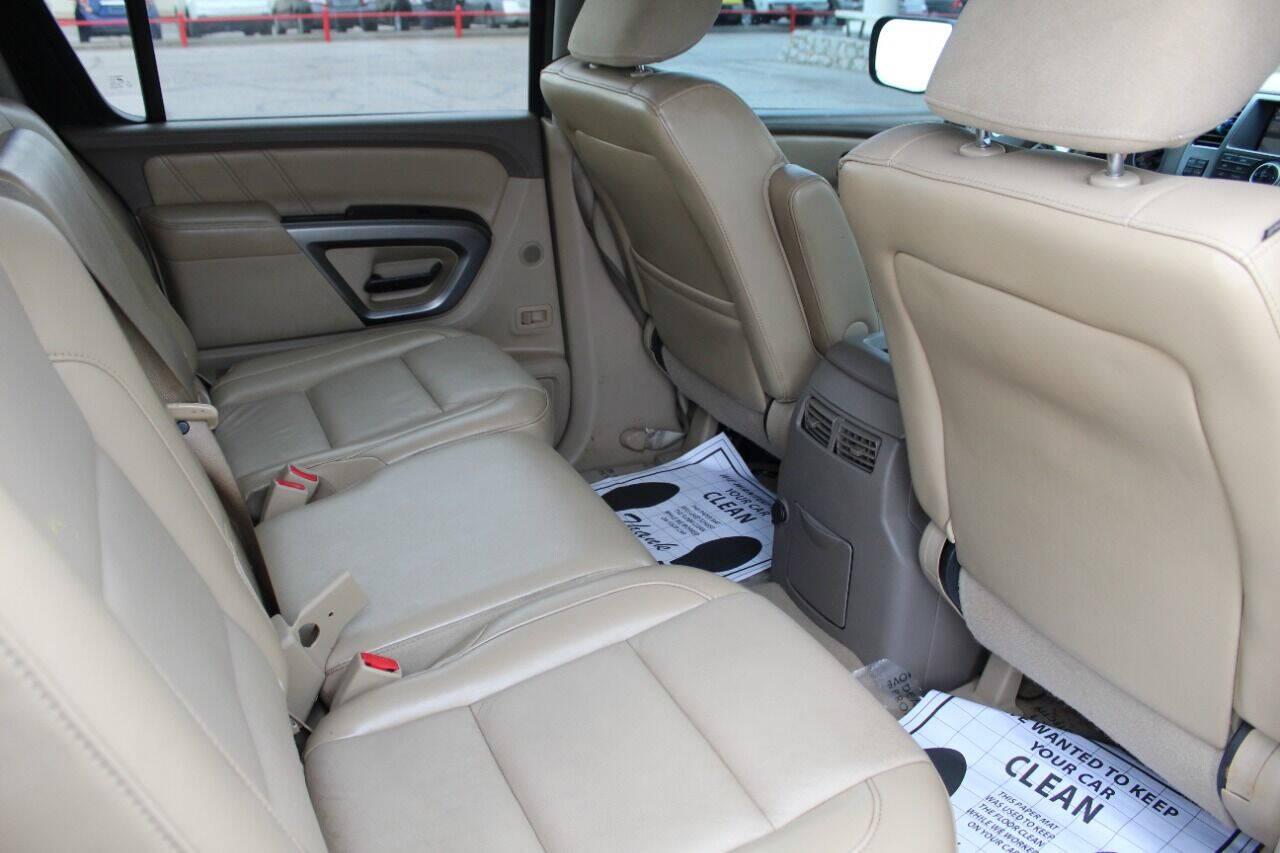 2015 Burgundy Nissan Armada SL 2WD (5N1BA0ND0FN) with an 5.6L V8 5.6L V8 engine, Automatic 5-Speed transmission, located at 4301 NW 39th , Oklahoma City, OK, 73112, (405) 949-5600, 35.512135, -97.598671 - Hablamos espanol. SPEND SMART --- BUY FROM SUPER SPORTS. ALL PRICES, DOWN PAYMENTS, PAYMENTS, AND FINANCE TERMS ARE NEGOTIABLE AT THE TIME OF APPROVAL. WE WILL WORK WITH YOU TO FIT YOUR BUDGET. WE WILL EVEN LOWER AND ADJUST THE NUMBERS TO HELP MAKE THE VEHICLE MORE AFFORDABLE FOR YOU.- Photo#13