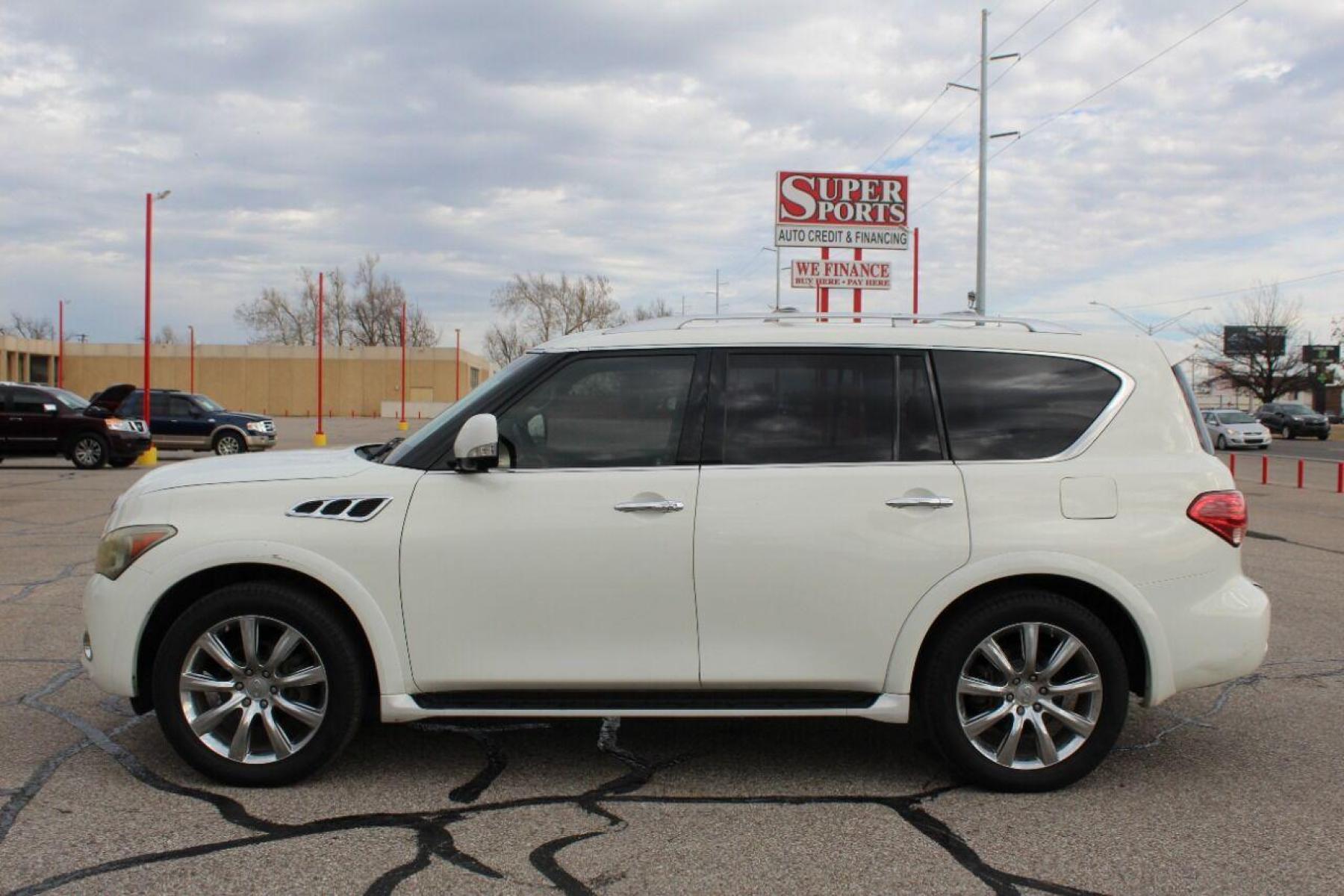 2013 White Infiniti QX56 (JN8AZ2NE7D9) with an 5.6L V8 5.6L V8 engine, Automatic 7-Speed transmission, located at 4301 NW 39th , Oklahoma City, OK, 73112, (405) 949-5600, 35.512135, -97.598671 - NO DRIVERS LICENCE NO-FULL COVERAGE INSURANCE-NO CREDIT CHECK. COME ON OVER TO SUPERSPORTS AND TAKE A LOOK AND TEST DRIVE PLEASE GIVE US A CALL AT (405) 949-5600. NO LICENSIA DE MANEJAR- NO SEGURO DE COBERTURA TOTAL- NO VERIFICACCION DE CREDITO. POR FAVOR VENGAN A SUPERSPORTS, E - Photo #2