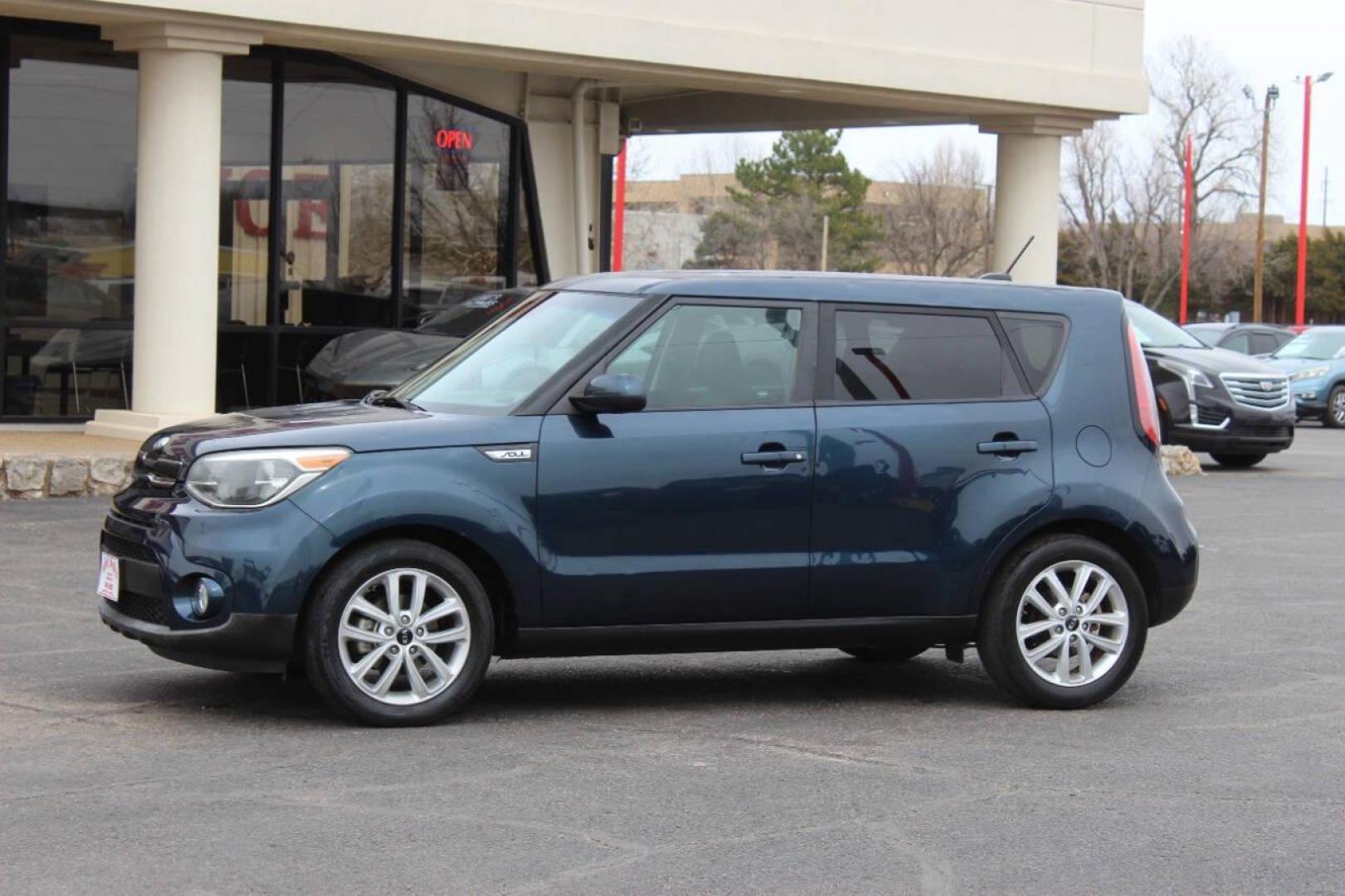 2017 Blue Kia Soul + (KNDJP3A52H7) with an 2.0L L4 DOHC 16V engine, 6A transmission, located at 4301 NW 39th , Oklahoma City, OK, 73112, (405) 949-5600, 35.512135, -97.598671 - NO DRIVERS LICENCE NO-FULL COVERAGE INSURANCE-NO CREDIT CHECK. COME ON OVER TO SUPERSPORTS AND TAKE A LOOK AND TEST DRIVE. PLEASE GIVE US A CALL AT (405) 949-5600. NO LICENSIA DE MANEJAR- NO SEGURO DE COBERTURA TOTAL- NO VERIFICACCION DE CREDITO. POR FAVOR VENGAN A SUPERSPORTS, ECHE UN - Photo#6