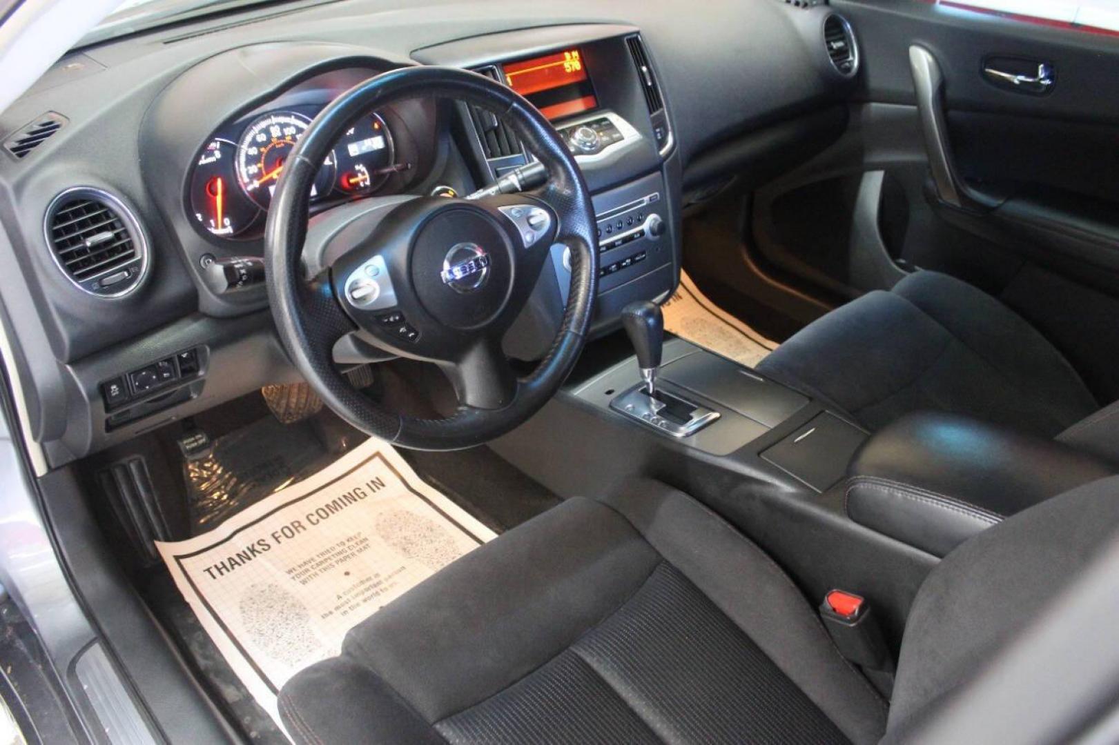 2014 Gray Nissan Maxima SV (1N4AA5AP4EC) with an 3.5L V6 DOHC 24V engine, Continuously Variable Transmission transmission, located at 4301 NW 39th , Oklahoma City, OK, 73112, (405) 949-5600, 35.512135, -97.598671 - NO DRIVERS LICENCE NO-FULL COVERAGE INSURANCE-NO CREDIT CHECK. COME ON OVER TO SUPERSPORTS AND TAKE A LOOK AND TEST DRIVE. PLEASE GIVE US A CALL AT (405) 949-5600. NO LICENSIA DE MANEJAR- NO SEGURO DE COBERTURA TOTAL- NO VERIFICACCION DE CREDITO. POR FAVOR VENGAN A SUPERSPORTS, - Photo#15