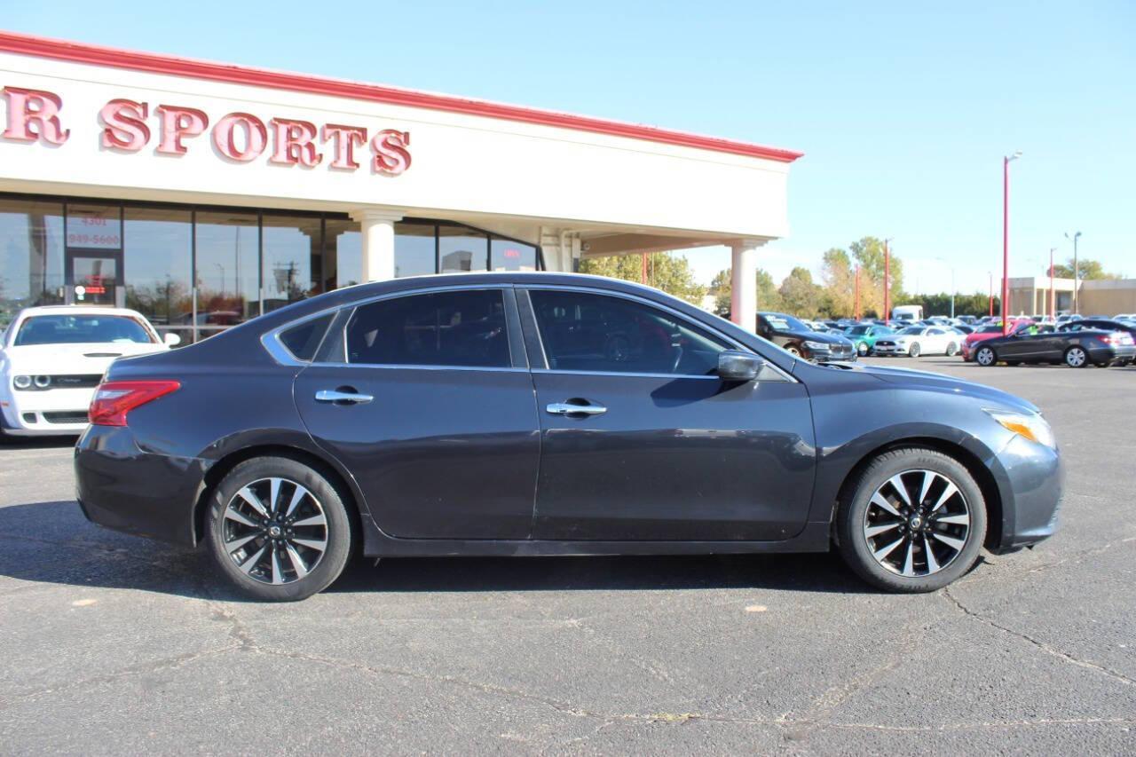 2018 Charcoal Nissan Altima 2.5 (1N4AL3AP4JC) with an 2.5L L4 DOHC 16V engine, CVT transmission, located at 4301 NW 39th , Oklahoma City, OK, 73112, (405) 949-5600, 35.512135, -97.598671 - NO DRIVERS LICENCE NO-FULL COVERAGE INSURANCE-NO CREDIT CHECK. COME ON OVER TO SUPERSPORTS AND TAKE A LOOK AND TEST DRIVE. PLEASE GIVE US A CALL AT (405) 949-5600. NO LICENCIA DE MANEJAR- NO SEGURO DE COBERTURA TOTAL- NO VERIFICACION DE CREDITO. POR FAVOR VENGAN A SUPERSPORTS, ECHE UN V - Photo#1