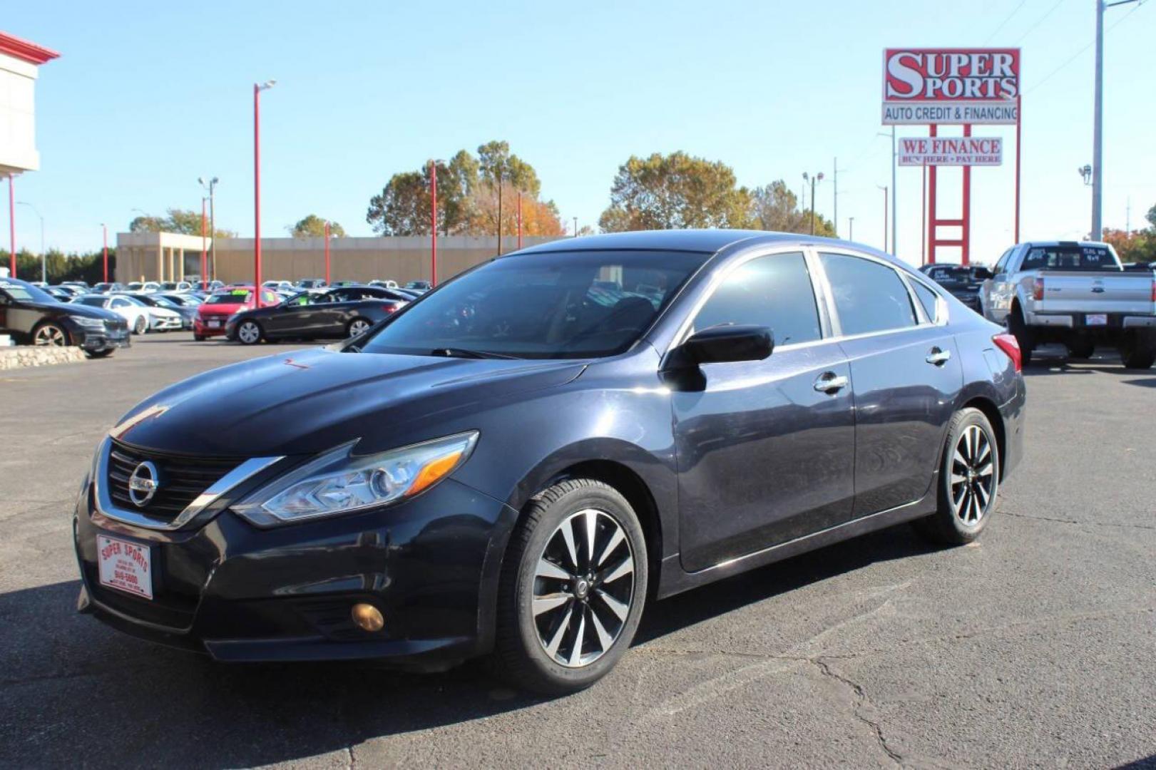 2018 Charcoal Nissan Altima 2.5 (1N4AL3AP4JC) with an 2.5L L4 DOHC 16V engine, CVT transmission, located at 4301 NW 39th , Oklahoma City, OK, 73112, (405) 949-5600, 35.512135, -97.598671 - NO DRIVERS LICENCE NO-FULL COVERAGE INSURANCE-NO CREDIT CHECK. COME ON OVER TO SUPERSPORTS AND TAKE A LOOK AND TEST DRIVE. PLEASE GIVE US A CALL AT (405) 949-5600. NO LICENCIA DE MANEJAR- NO SEGURO DE COBERTURA TOTAL- NO VERIFICACION DE CREDITO. POR FAVOR VENGAN A SUPERSPORTS, ECHE UN V - Photo#5