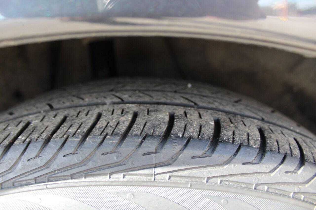 2018 Charcoal Nissan Altima 2.5 (1N4AL3AP4JC) with an 2.5L L4 DOHC 16V engine, CVT transmission, located at 4301 NW 39th , Oklahoma City, OK, 73112, (405) 949-5600, 35.512135, -97.598671 - NO DRIVERS LICENCE NO-FULL COVERAGE INSURANCE-NO CREDIT CHECK. COME ON OVER TO SUPERSPORTS AND TAKE A LOOK AND TEST DRIVE. PLEASE GIVE US A CALL AT (405) 949-5600. NO LICENCIA DE MANEJAR- NO SEGURO DE COBERTURA TOTAL- NO VERIFICACION DE CREDITO. POR FAVOR VENGAN A SUPERSPORTS, ECHE UN V - Photo#15