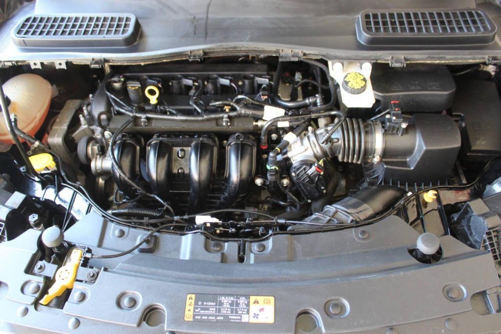 2017 Black Ford Escape S FWD (1FMCU0F73HU) with an 2.5L L4 DOHC 16V engine, 6A transmission, located at 4301 NW 39th , Oklahoma City, OK, 73112, (405) 949-5600, 35.512135, -97.598671 - NO DRIVERS LICENCE NO-FULL COVERAGE INSURANCE-NO CREDIT CHECK. COME ON OVER TO SUPERSPORTS AND TAKE A LOOK AND TEST DRIVE. PLEASE GIVE US A CALL AT (405) 949-5600. NO LICENSIA DE MANEJAR- NO SEGURO DE COBERTURA TOTAL- NO VERIFICACCION DE CREDITO. POR FAVOR VENGAN A SUPERSPORTS, - Photo#7