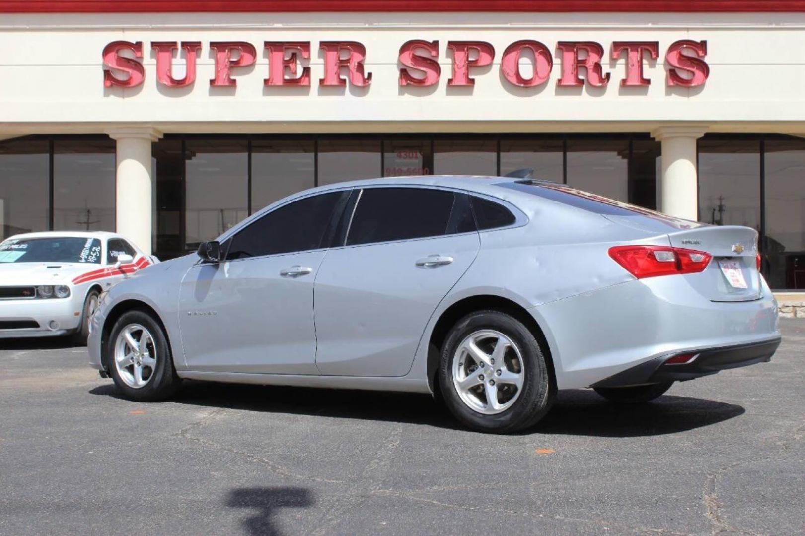 2018 Silver Chevrolet Malibu LS (1G1ZB5STXJF) with an 1.5L L4 DOHC 16V engine, 6A transmission, located at 4301 NW 39th , Oklahoma City, OK, 73112, (405) 949-5600, 35.512135, -97.598671 - NO DRIVERS LICENCE NO-FULL COVERAGE INSURANCE-NO CREDIT CHECK. COME ON OVER TO SUPERSPORTS AND TAKE A LOOK AND TEST DRIVE. PLEASE GIVE US A CALL AT (405) 949-5600. NO LICENSIA DE MANEJAR- NO SEGURO DE COBERTURA TOTAL- NO VERIFICACCION DE CREDITO. POR FAVOR VENGAN A SUPERSPORTS, ECHE UN - Photo#5