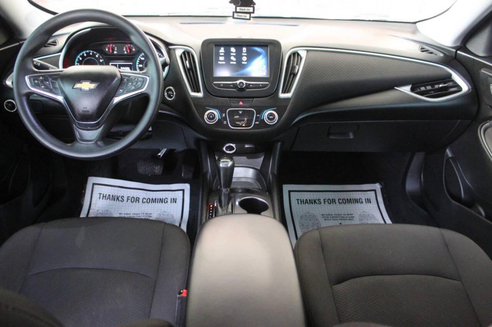 2018 Silver Chevrolet Malibu LS (1G1ZB5STXJF) with an 1.5L L4 DOHC 16V engine, 6A transmission, located at 4301 NW 39th , Oklahoma City, OK, 73112, (405) 949-5600, 35.512135, -97.598671 - NO DRIVERS LICENCE NO-FULL COVERAGE INSURANCE-NO CREDIT CHECK. COME ON OVER TO SUPERSPORTS AND TAKE A LOOK AND TEST DRIVE. PLEASE GIVE US A CALL AT (405) 949-5600. NO LICENSIA DE MANEJAR- NO SEGURO DE COBERTURA TOTAL- NO VERIFICACCION DE CREDITO. POR FAVOR VENGAN A SUPERSPORTS, ECHE UN - Photo#18