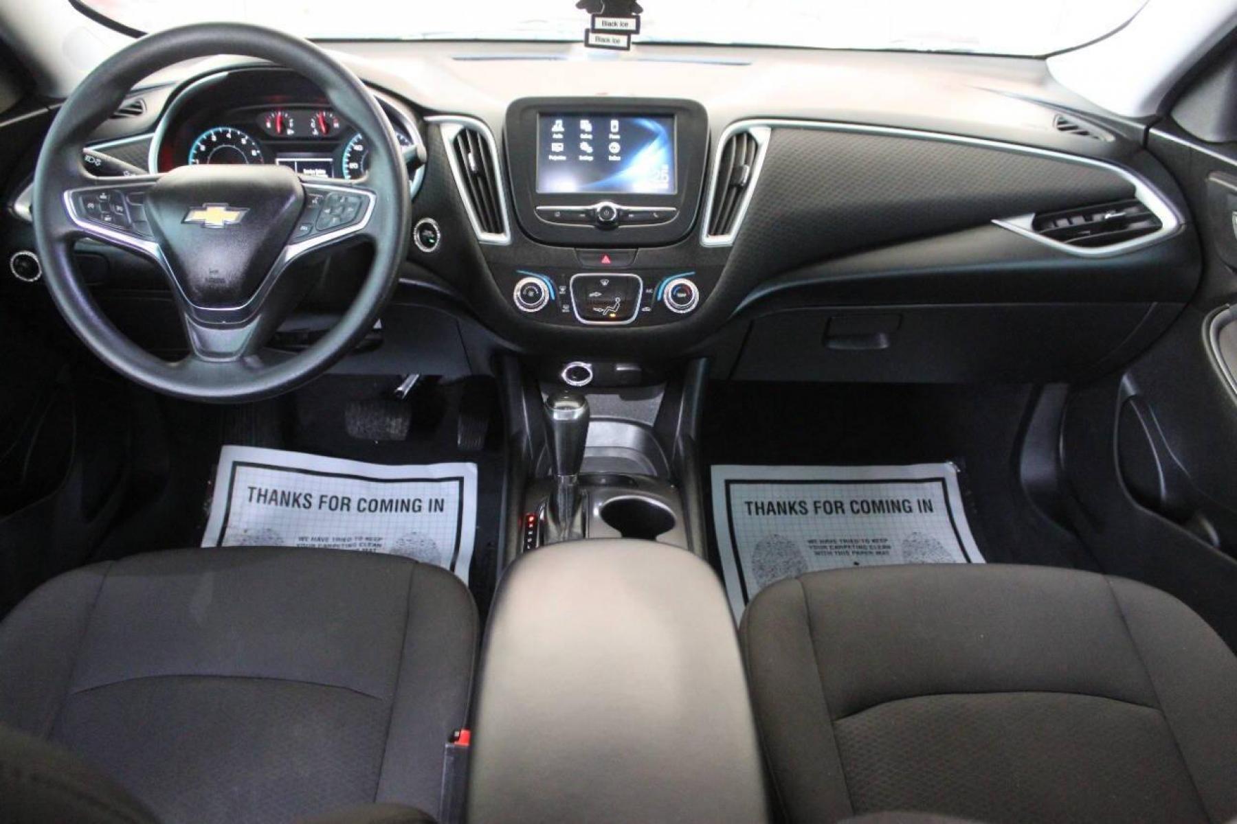 2018 Silver Chevrolet Malibu (1G1ZB5STXJF) with an 1.5L I4 Turbocharger 1.5L I4 engine, Automatic 6-Speed transmission, located at 4301 NW 39th , Oklahoma City, OK, 73112, (405) 949-5600, 35.512135, -97.598671 - NO DRIVERS LICENCE NO-FULL COVERAGE INSURANCE-NO CREDIT CHECK. COME ON OVER TO SUPERSPORTS AND TAKE A LOOK AND TEST DRIVE PLEASE GIVE US A CALL AT (405) 949-5600. NO LICENSIA DE MANEJAR- NO SEGURO DE COBERTURA TOTAL- NO VERIFICACCION DE CREDITO. POR FAVOR VENGAN A SUPERSPORTS, E - Photo #17