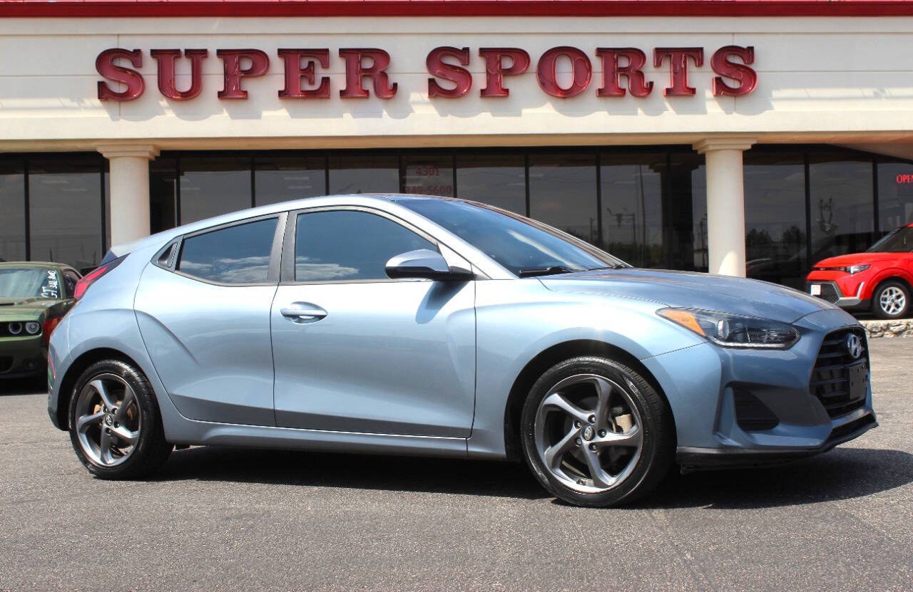 photo of 2019 Hyundai Veloster 2.0L 3dr Coupe 6A