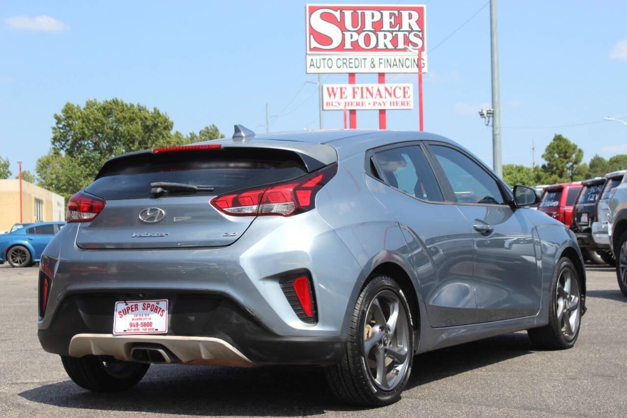2019 Blue Hyundai Veloster 2.0 6A (KMHTG6AF0KU) with an 2.0L I4 2.0L I4 engine, Automatic 6-Speed transmission, located at 4301 NW 39th , Oklahoma City, OK, 73112, (405) 949-5600, 35.512135, -97.598671 - Hablamos espanol. SPEND SMART --- BUY FROM SUPER SPORTS. ALL PRICES, DOWN PAYMENTS, PAYMENTS, AND FINANCE TERMS ARE NEGOTIABLE AT THE TIME OF APPROVAL. WE WILL WORK WITH YOU TO FIT YOUR BUDGET. WE WILL EVEN LOWER AND ADJUST THE NUMBERS TO HELP MAKE THE VE HICLE MORE AFFORDABLE FOR YOU.- Photo#2