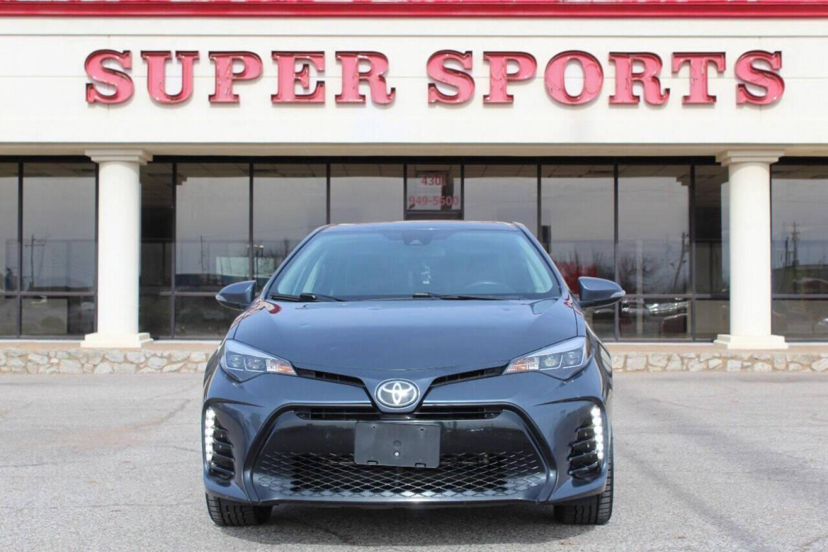 2017 Gray Toyota Corolla L CVT (2T1BURHEXHC) with an 1.8L L4 DOHC 16V engine, CVT transmission, located at 4301 NW 39th , Oklahoma City, OK, 73112, (405) 949-5600, 35.512135, -97.598671 - NO DRIVERS LICENCE NO-FULL COVERAGE INSURANCE-NO CREDIT CHECK. COME ON OVER TO SUPERSPORTS AND TAKE A LOOK AND TEST DRIVE. PLEASE GIVE US A CALL AT (405) 949-5600. NO LICENSIA DE MANEJAR- NO SEGURO DE COBERTURA TOTAL- NO VERIFICACCION DE CREDITO. POR FAVOR VENGAN A SUPERSPORTS, ECHE UN - Photo#19