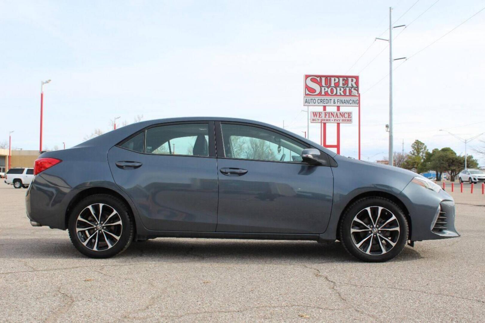 2017 Gray Toyota Corolla L CVT (2T1BURHEXHC) with an 1.8L L4 DOHC 16V engine, CVT transmission, located at 4301 NW 39th , Oklahoma City, OK, 73112, (405) 949-5600, 35.512135, -97.598671 - NO DRIVERS LICENCE NO-FULL COVERAGE INSURANCE-NO CREDIT CHECK. COME ON OVER TO SUPERSPORTS AND TAKE A LOOK AND TEST DRIVE. PLEASE GIVE US A CALL AT (405) 949-5600. NO LICENSIA DE MANEJAR- NO SEGURO DE COBERTURA TOTAL- NO VERIFICACCION DE CREDITO. POR FAVOR VENGAN A SUPERSPORTS, ECHE UN - Photo#22