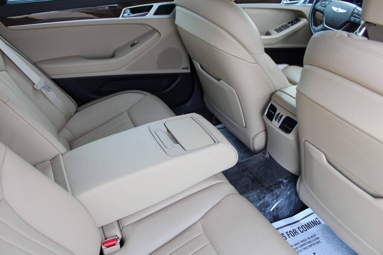 2015 Black Hyundai Genesis 3.8L (KMHGN4JE4FU) with an 3.8L V6 3.8L V6 engine, Automatic 8-Speed transmission, located at 4301 NW 39th , Oklahoma City, OK, 73112, (405) 949-5600, 35.512135, -97.598671 - NO DRIVERS LICENCE NO-FULL COVERAGE INSURANCE-NO CREDIT CHECK. COME ON OVER TO SUPERSPORTS AND TAKE A LOOK AND TEST DRIVE PLEASE GIVE US A CALL AT (405) 949-5600. NO LICENSIA DE MANEJAR- NO SEGURO DE COBERTURA TOTAL- NO VERIFICACCION DE CREDITO. POR FAVOR VENGAN A SUPERSPORTS, ECHE UN VIS - Photo#16