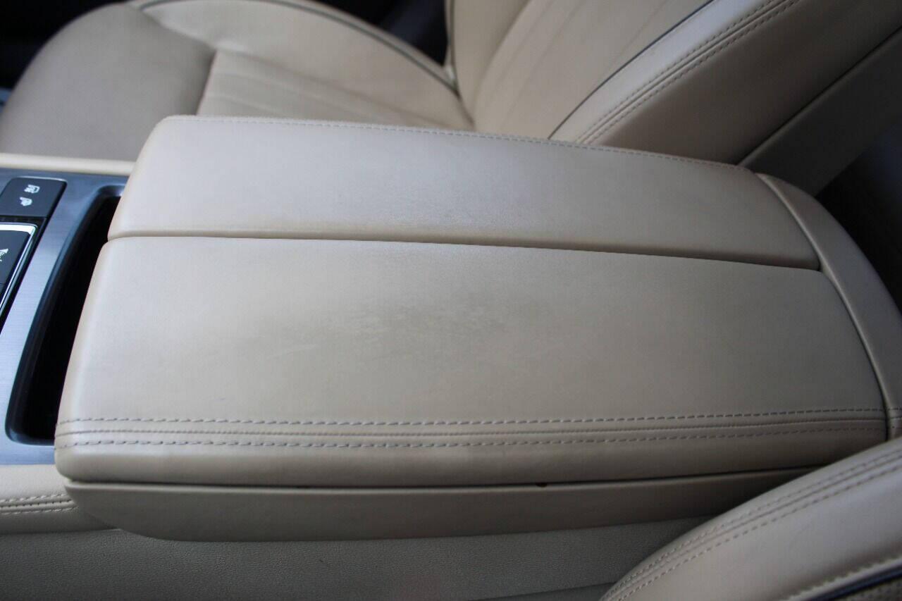 2015 Black Hyundai Genesis 3.8L (KMHGN4JE4FU) with an 3.8L V6 3.8L V6 engine, Automatic 8-Speed transmission, located at 4301 NW 39th , Oklahoma City, OK, 73112, (405) 949-5600, 35.512135, -97.598671 - NO DRIVERS LICENCE NO-FULL COVERAGE INSURANCE-NO CREDIT CHECK. COME ON OVER TO SUPERSPORTS AND TAKE A LOOK AND TEST DRIVE PLEASE GIVE US A CALL AT (405) 949-5600. NO LICENSIA DE MANEJAR- NO SEGURO DE COBERTURA TOTAL- NO VERIFICACCION DE CREDITO. POR FAVOR VENGAN A SUPERSPORTS, ECHE UN VIS - Photo#41