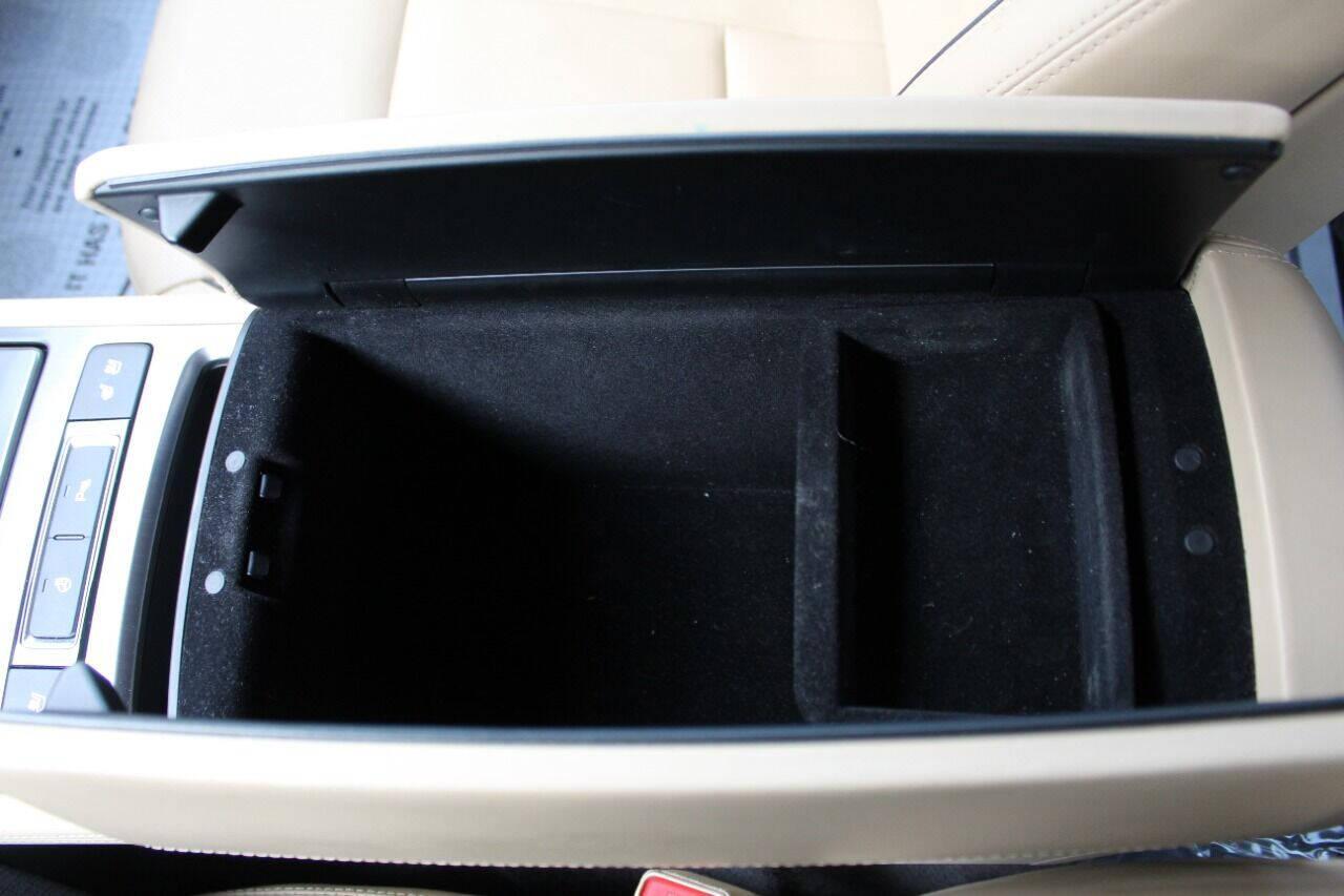 2015 Black Hyundai Genesis 3.8L (KMHGN4JE4FU) with an 3.8L V6 3.8L V6 engine, Automatic 8-Speed transmission, located at 4301 NW 39th , Oklahoma City, OK, 73112, (405) 949-5600, 35.512135, -97.598671 - NO DRIVERS LICENCE NO-FULL COVERAGE INSURANCE-NO CREDIT CHECK. COME ON OVER TO SUPERSPORTS AND TAKE A LOOK AND TEST DRIVE PLEASE GIVE US A CALL AT (405) 949-5600. NO LICENSIA DE MANEJAR- NO SEGURO DE COBERTURA TOTAL- NO VERIFICACCION DE CREDITO. POR FAVOR VENGAN A SUPERSPORTS, ECHE UN VIS - Photo#42