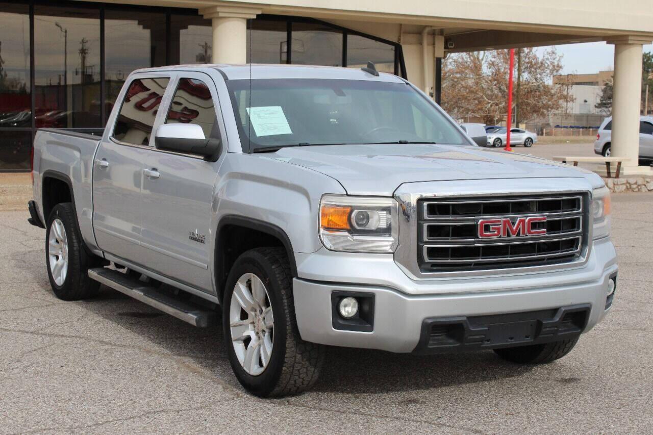 2015 Silver GMC Sierra 1500 SLE Crew Cab Long Box 2WD (3GTP1UEC7FG) with an 5.3L V8 OHV 16V engine, 6-Speed Automatic transmission, located at 4301 NW 39th , Oklahoma City, OK, 73112, (405) 949-5600, 35.512135, -97.598671 - Photo#6