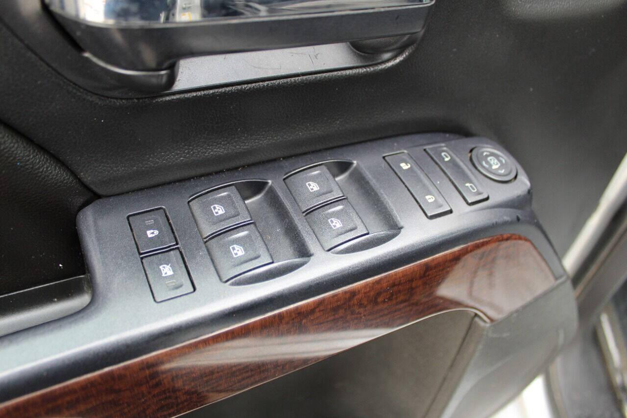 2015 Silver GMC Sierra 1500 SLE Crew Cab Long Box 2WD (3GTP1UEC7FG) with an 5.3L V8 OHV 16V engine, 6-Speed Automatic transmission, located at 4301 NW 39th , Oklahoma City, OK, 73112, (405) 949-5600, 35.512135, -97.598671 - Photo#23