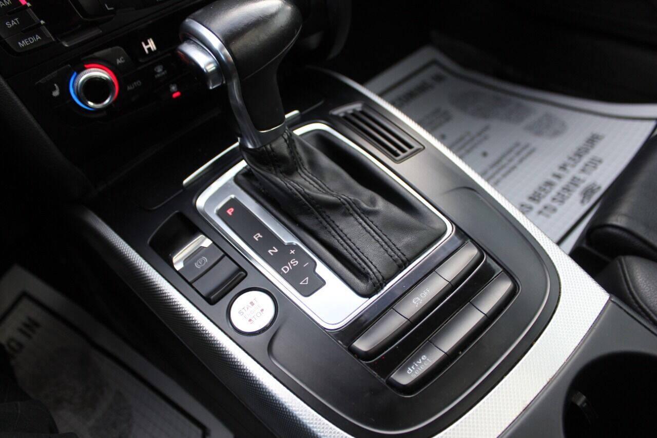 2014 Black Audi A5 Coupe 2.0T quattro Tiptronic (WAULFAFR0EA) with an 2.0L I4 Turbocharger 2.0L I4 engine, Automatic 8-Speed transmission, located at 4301 NW 39th , Oklahoma City, OK, 73112, (405) 949-5600, 35.512135, -97.598671 - NO DRIVERS LICENCE NO-FULL COVERAGE INSURANCE-NO CREDIT CHECK. COME ON OVER TO SUPERSPORTS AND TAKE A LOOK AND TEST DRIVE PLEASE GIVE US A CALL AT (405) 949-5600. NO LICENSIA DE MANEJAR- NO SEGURO DE COBERTURA TOTAL- NO VERIFICACCION DE CREDITO. POR FAVOR VENGAN A SUPERSPORTS, ECHE UN VIS - Photo#18