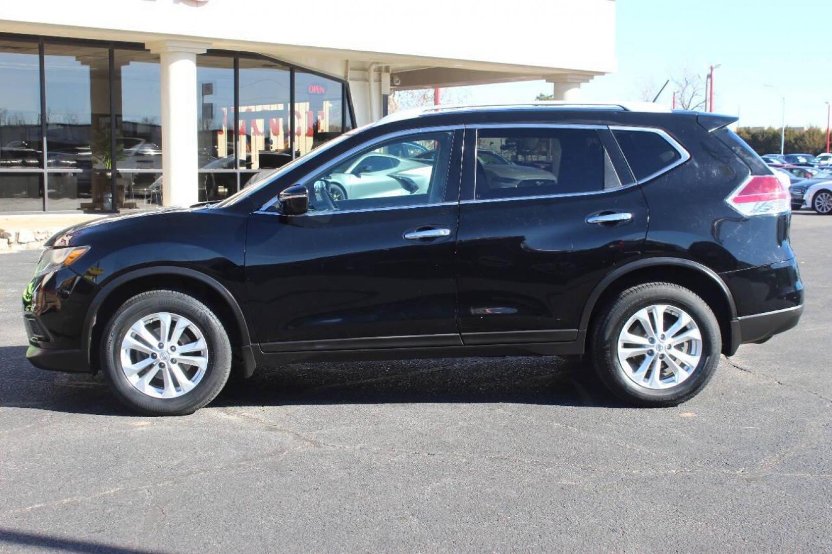 2014 Black Nissan Rogue S AWD (5N1AT2MV0EC) with an 2.5L L4 DOHC 16V engine, Continuously Variable Transmission transmission, located at 4301 NW 39th , Oklahoma City, OK, 73112, (405) 949-5600, 35.512135, -97.598671 - NO DRIVERS LICENCE NO-FULL COVERAGE INSURANCE-NO CREDIT CHECK. COME ON OVER TO SUPERSPORTS AND TAKE A LOOK AND TEST DRIVE. PLEASE GIVE US A CALL AT (405) 949-5600. NO LICENSIA DE MANEJAR- NO SEGURO DE COBERTURA TOTAL- NO VERIFICACCION DE CREDITO. POR FAVOR VENGAN A SUPERSPORTS, ECHE UN - Photo#6