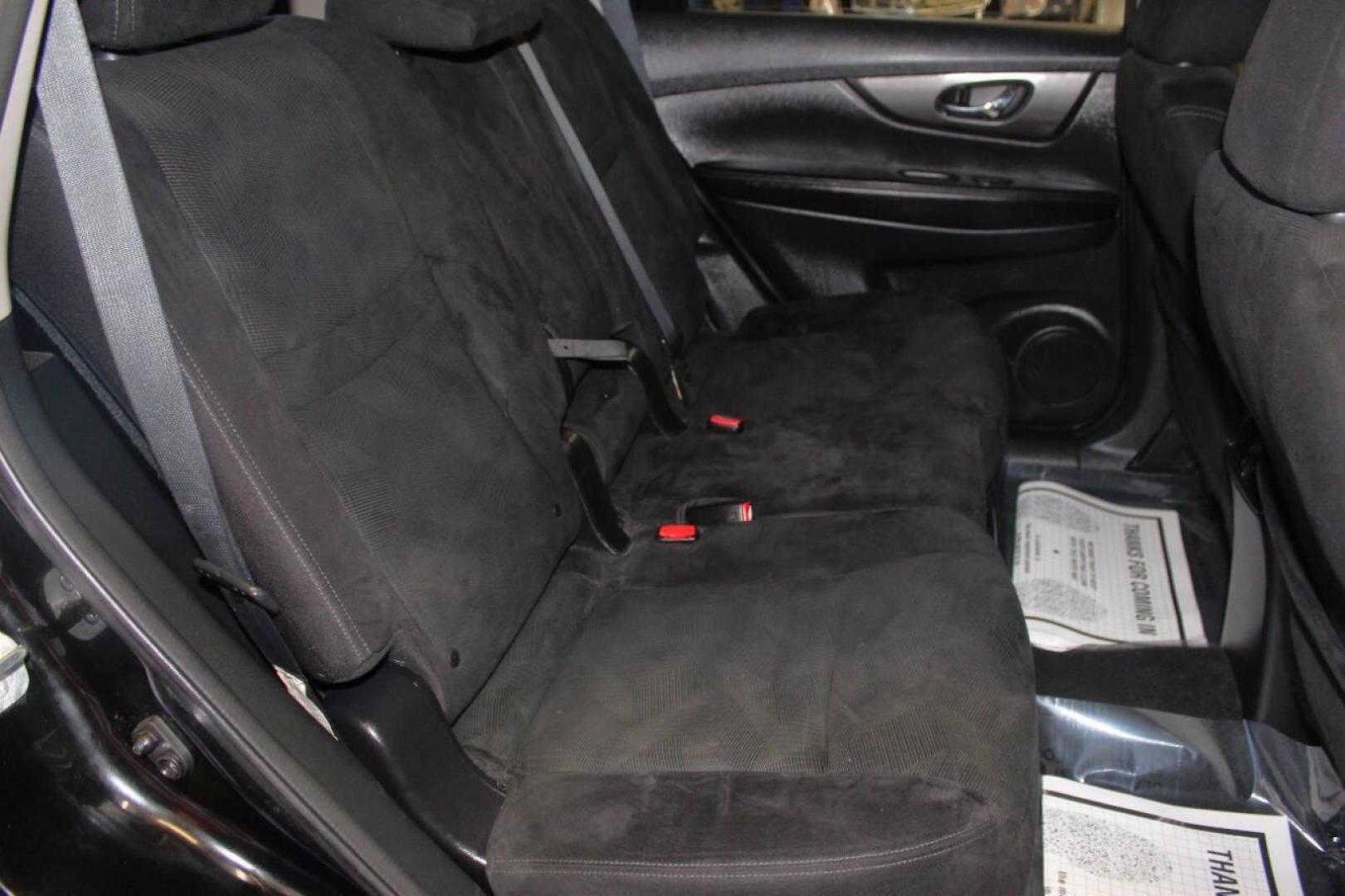 2014 Black Nissan Rogue S AWD (5N1AT2MV0EC) with an 2.5L L4 DOHC 16V engine, Continuously Variable Transmission transmission, located at 4301 NW 39th , Oklahoma City, OK, 73112, (405) 949-5600, 35.512135, -97.598671 - NO DRIVERS LICENCE NO-FULL COVERAGE INSURANCE-NO CREDIT CHECK. COME ON OVER TO SUPERSPORTS AND TAKE A LOOK AND TEST DRIVE. PLEASE GIVE US A CALL AT (405) 949-5600. NO LICENSIA DE MANEJAR- NO SEGURO DE COBERTURA TOTAL- NO VERIFICACCION DE CREDITO. POR FAVOR VENGAN A SUPERSPORTS, ECHE UN - Photo#11