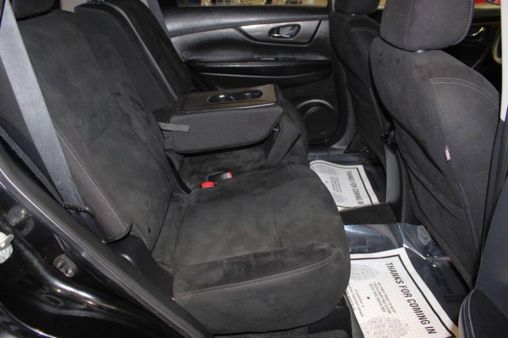 2014 Black Nissan Rogue S AWD (5N1AT2MV0EC) with an 2.5L L4 DOHC 16V engine, Continuously Variable Transmission transmission, located at 4301 NW 39th , Oklahoma City, OK, 73112, (405) 949-5600, 35.512135, -97.598671 - NO DRIVERS LICENCE NO-FULL COVERAGE INSURANCE-NO CREDIT CHECK. COME ON OVER TO SUPERSPORTS AND TAKE A LOOK AND TEST DRIVE. PLEASE GIVE US A CALL AT (405) 949-5600. NO LICENSIA DE MANEJAR- NO SEGURO DE COBERTURA TOTAL- NO VERIFICACCION DE CREDITO. POR FAVOR VENGAN A SUPERSPORTS, ECHE UN - Photo#12