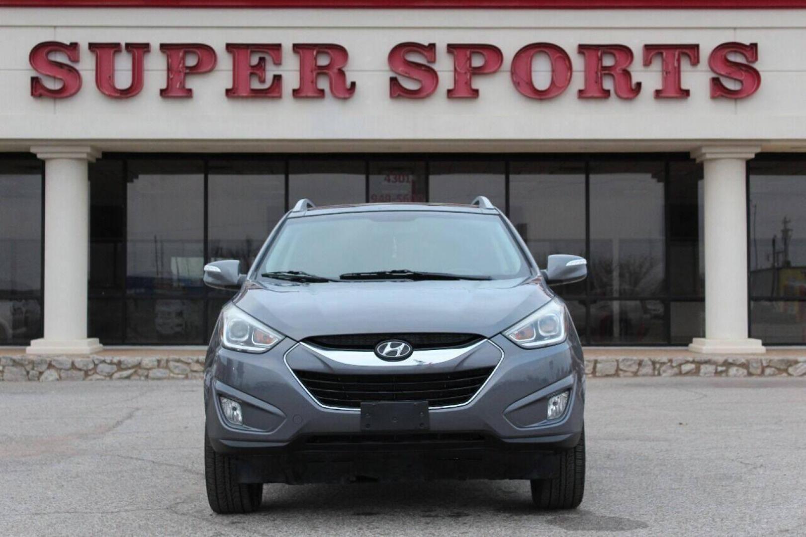 2014 Gray Hyundai Tucson GLS 2WD (KM8JU3AG3EU) with an 2.4L L4 DOHC 16V engine, 6-Speed Automatic transmission, located at 4301 NW 39th , Oklahoma City, OK, 73112, (405) 949-5600, 35.512135, -97.598671 - Photo#0
