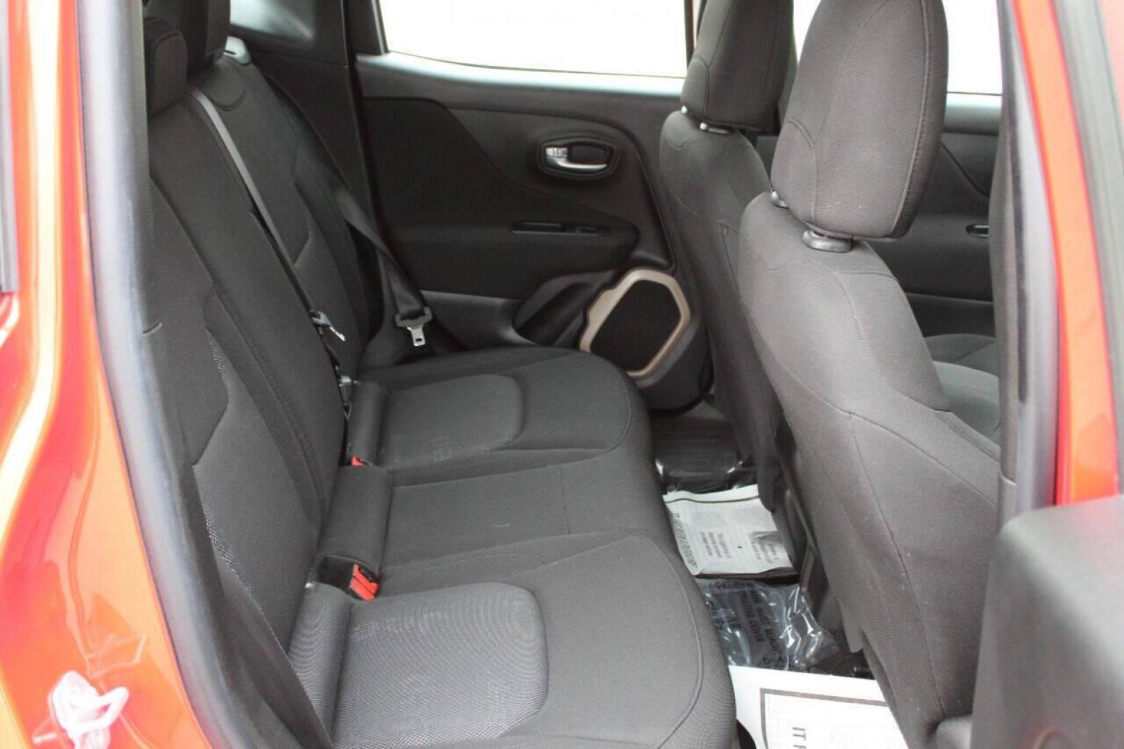 2015 Red Jeep Renegade Sport FWD (ZACCJAAT0FP) with an 2.4L L4 engine, 6-Speed Manual transmission, located at 4301 NW 39th , Oklahoma City, OK, 73112, (405) 949-5600, 35.512135, -97.598671 - NO DRIVERS LICENCE NO-FULL COVERAGE INSURANCE-NO CREDIT CHECK. COME ON OVER TO SUPERSPORTS AND TAKE A LOOK AND TEST DRIVE. PLEASE GIVE US A CALL AT (405) 949-5600. NO LICENSIA DE MANEJAR- NO SEGURO DE COBERTURA TOTAL- NO VERIFICACCION DE CREDITO. POR FAVOR VENGAN A SUPERSPORTS, ECHE UN - Photo#11