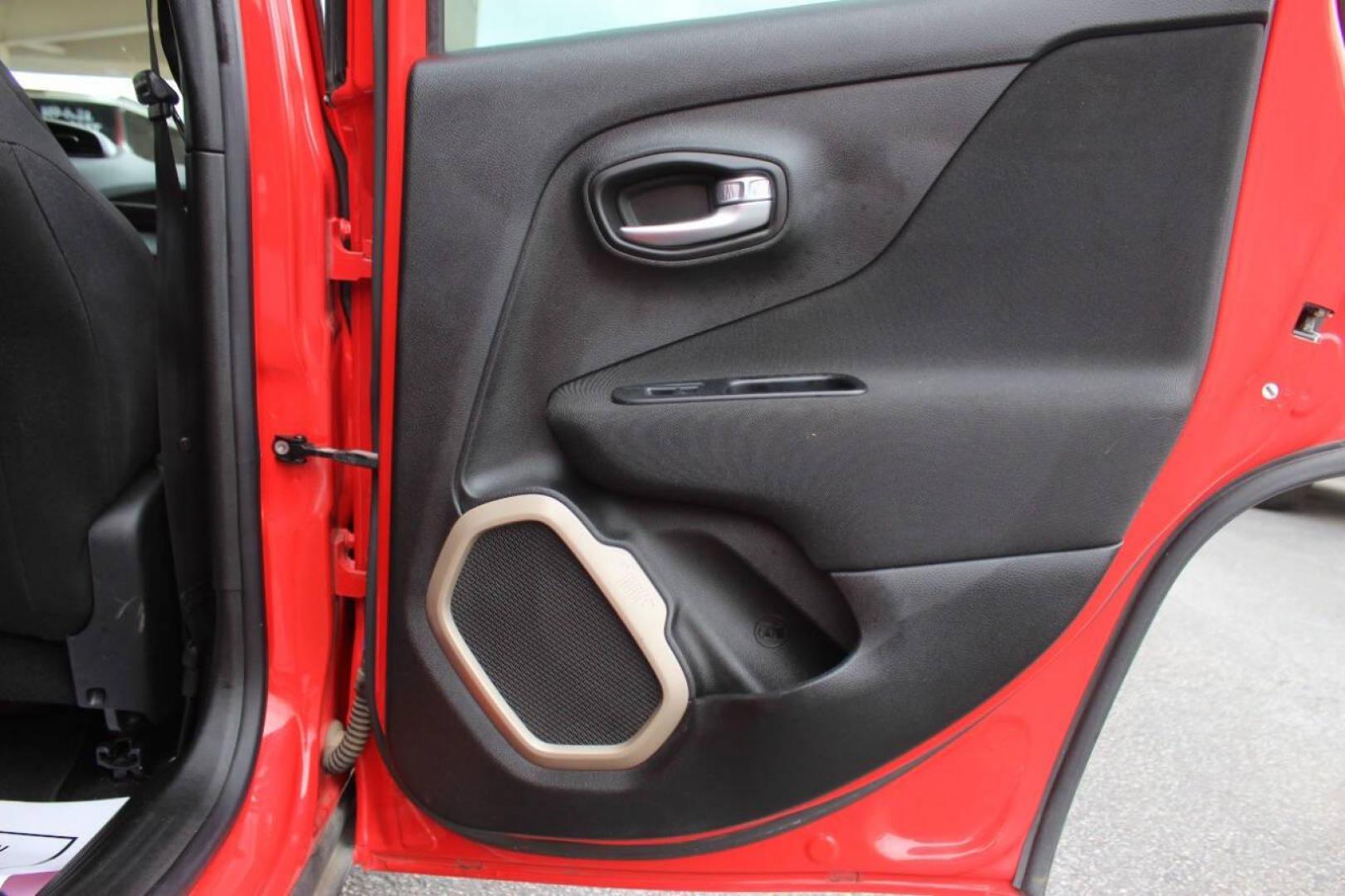 2015 Red Jeep Renegade Sport FWD (ZACCJAAT0FP) with an 2.4L L4 engine, 6-Speed Manual transmission, located at 4301 NW 39th , Oklahoma City, OK, 73112, (405) 949-5600, 35.512135, -97.598671 - NO DRIVERS LICENCE NO-FULL COVERAGE INSURANCE-NO CREDIT CHECK. COME ON OVER TO SUPERSPORTS AND TAKE A LOOK AND TEST DRIVE. PLEASE GIVE US A CALL AT (405) 949-5600. NO LICENSIA DE MANEJAR- NO SEGURO DE COBERTURA TOTAL- NO VERIFICACCION DE CREDITO. POR FAVOR VENGAN A SUPERSPORTS, ECHE UN - Photo#12