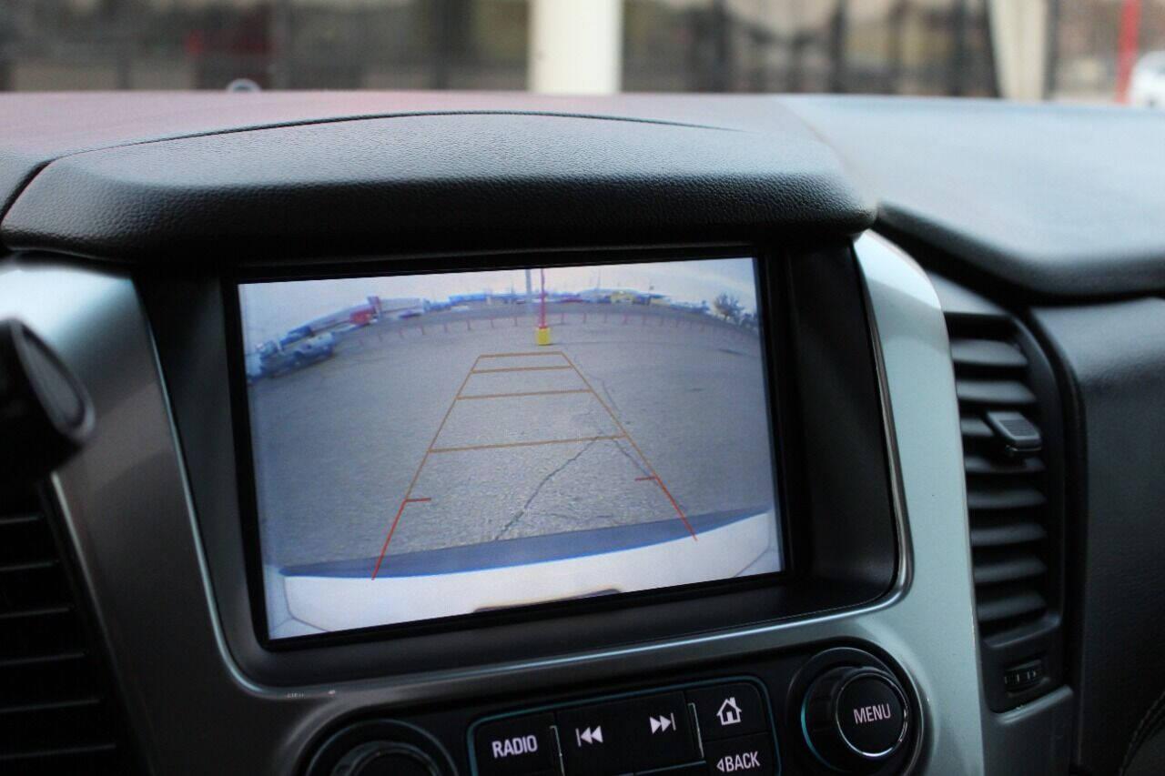 2018 White Chevrolet Tahoe LT 2WD (1GNSCBKC8JR) with an 5.3L V8 5.3L V8 engine, Automatic 6-Speed transmission, located at 4301 NW 39th , Oklahoma City, OK, 73112, (405) 949-5600, 35.512135, -97.598671 - NO DRIVERS LICENCE NO-FULL COVERAGE INSURANCE-NO CREDIT CHECK. COME ON OVER TO SUPERSPORTS AND TAKE A LOOK AND TEST DRIVE PLEASE GIVE US A CALL AT (405) 949-5600. NO LICENSIA DE MANEJAR- NO SEGURO DE COBERTURA TOTAL- NO VERIFICACCION DE CREDITO. POR FAVOR VENGAN A SUPERSPORTS, E - Photo#25