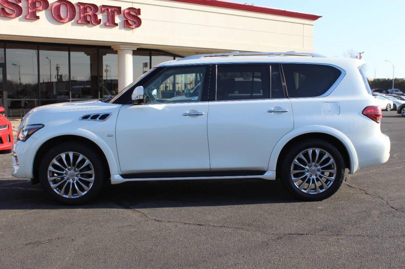 2016 White Infiniti QX80 4WD (JN8AZ2NE0G9) with an 5.6L V8 DOHC 32V engine, 7A transmission, located at 4301 NW 39th , Oklahoma City, OK, 73112, (405) 949-5600, 35.512135, -97.598671 - NO DRIVERS LICENSE - NO FULL COVERAGE INSURANCE NO CREDIT CHECK. COME ON OVER TO SUPERSPORTS AND TAKE A LOOK AND TEST DRIVE. PLEASE GIVE US A CALL AT (405) 949-5600. NO LICENCIA DE MANEJAR - NO SEGURO DE COBERTURA TOTAL - NO VERIFICACION DE CREDITO. POR FAVOR VENGAN A SUPERSPORTS, ECHE - Photo#6