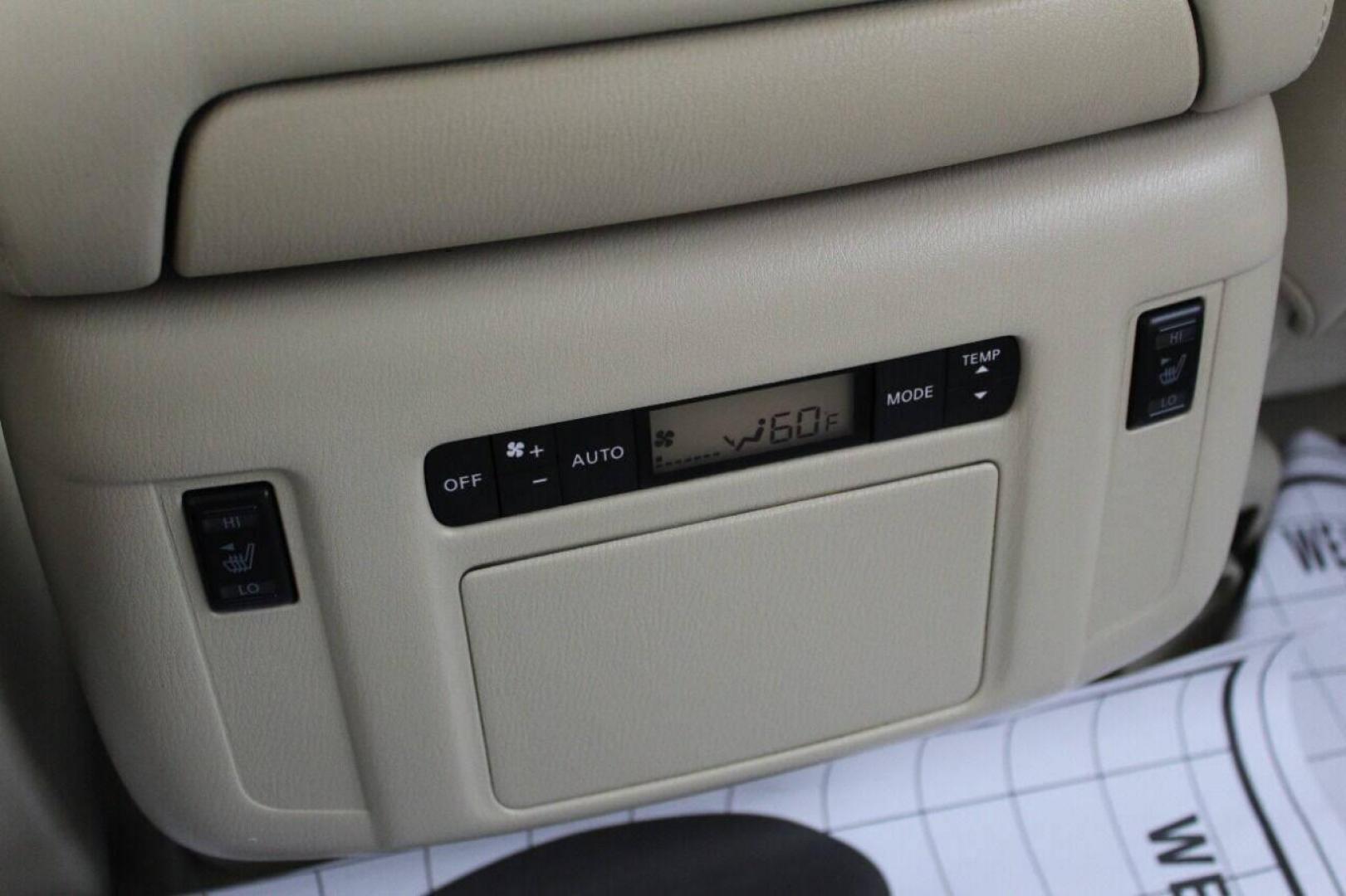 2016 White Infiniti QX80 4WD (JN8AZ2NE0G9) with an 5.6L V8 DOHC 32V engine, 7A transmission, located at 4301 NW 39th , Oklahoma City, OK, 73112, (405) 949-5600, 35.512135, -97.598671 - NO DRIVERS LICENSE - NO FULL COVERAGE INSURANCE NO CREDIT CHECK. COME ON OVER TO SUPERSPORTS AND TAKE A LOOK AND TEST DRIVE. PLEASE GIVE US A CALL AT (405) 949-5600. NO LICENCIA DE MANEJAR - NO SEGURO DE COBERTURA TOTAL - NO VERIFICACION DE CREDITO. POR FAVOR VENGAN A SUPERSPORTS, ECHE - Photo#25