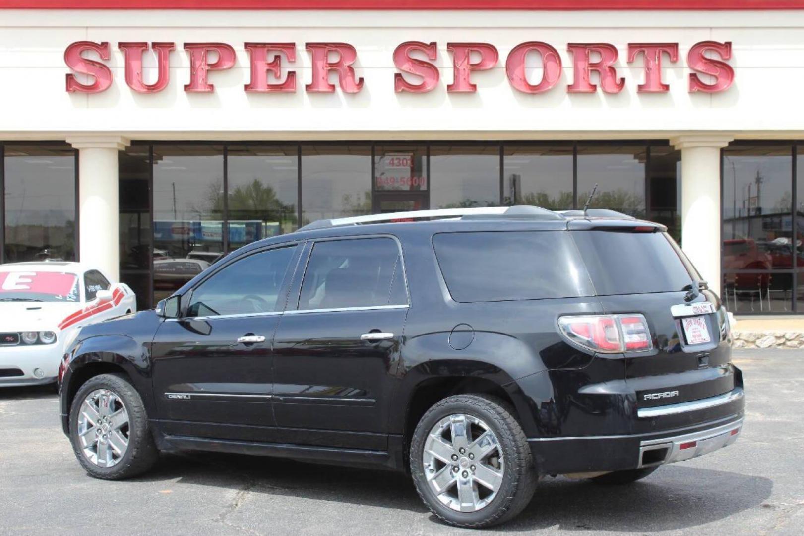 2016 Black GMC Acadia Denali FWD (1GKKRTKD8GJ) with an 3.6L V6 DOHC 24V engine, 6-Speed Automatic transmission, located at 4301 NW 39th , Oklahoma City, OK, 73112, (405) 949-5600, 35.512135, -97.598671 - NO DRIVERS LICENCE NO-FULL COVERAGE INSURANCE-NO CREDIT CHECK. COME ON OVER TO SUPERSPORTS AND TAKE A LOOK AND TEST DRIVE. PLEASE GIVE US A CALL AT (405) 949-5600. NO LICENSIA DE MANEJAR- NO SEGURO DE COBERTURA TOTAL- NO VERIFICACCION DE CREDITO. POR FAVOR VENGAN A SUPERSPORTS, ECHE UN - Photo#5