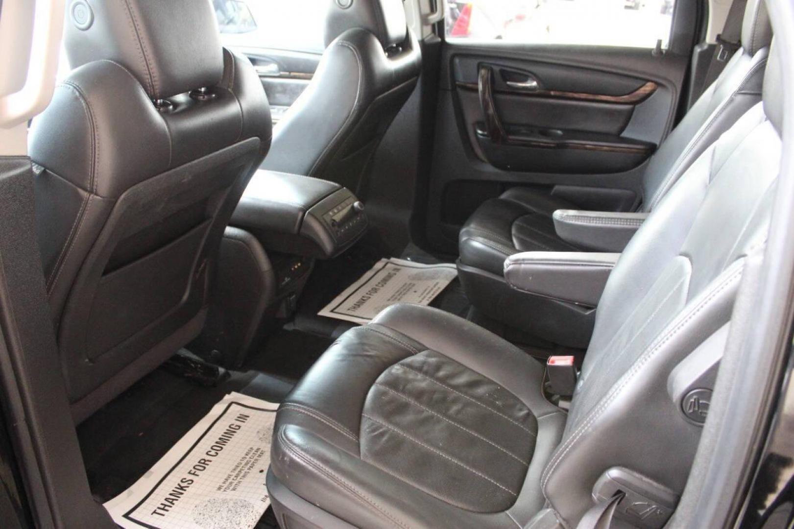 2016 Black GMC Acadia Denali FWD (1GKKRTKD8GJ) with an 3.6L V6 DOHC 24V engine, 6-Speed Automatic transmission, located at 4301 NW 39th , Oklahoma City, OK, 73112, (405) 949-5600, 35.512135, -97.598671 - NO DRIVERS LICENCE NO-FULL COVERAGE INSURANCE-NO CREDIT CHECK. COME ON OVER TO SUPERSPORTS AND TAKE A LOOK AND TEST DRIVE. PLEASE GIVE US A CALL AT (405) 949-5600. NO LICENSIA DE MANEJAR- NO SEGURO DE COBERTURA TOTAL- NO VERIFICACCION DE CREDITO. POR FAVOR VENGAN A SUPERSPORTS, ECHE UN - Photo#17