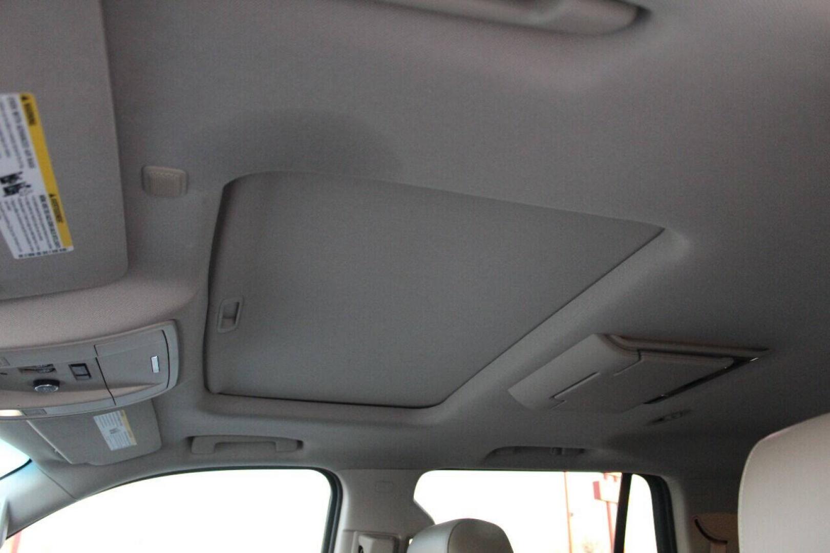 2015 Pewter Chevrolet Tahoe LTZ 4WD (1GNSKCKC6FR) with an 5.3L V8 5.3L V8 engine, Automatic 6-Speed transmission, located at 4301 NW 39th , Oklahoma City, OK, 73112, (405) 949-5600, 35.512135, -97.598671 - Hablamos espanol. SPEND SMART --- BUY FROM SUPER SPORTS. ALL PRICES, DOWN PAYMENTS, PAYMENTS, AND FINANCE TERMS ARE NEGOTIABLE AT THE TIME OF APPROVAL. WE WILL WORK WITH YOU TO FIT YOUR BUDGET. WE WILL EVEN LOWER AND ADJUST THE NUMBERS TO HELP MAKE THE VEHICLE MORE AFFORDABLE FOR YOU.- Photo#26