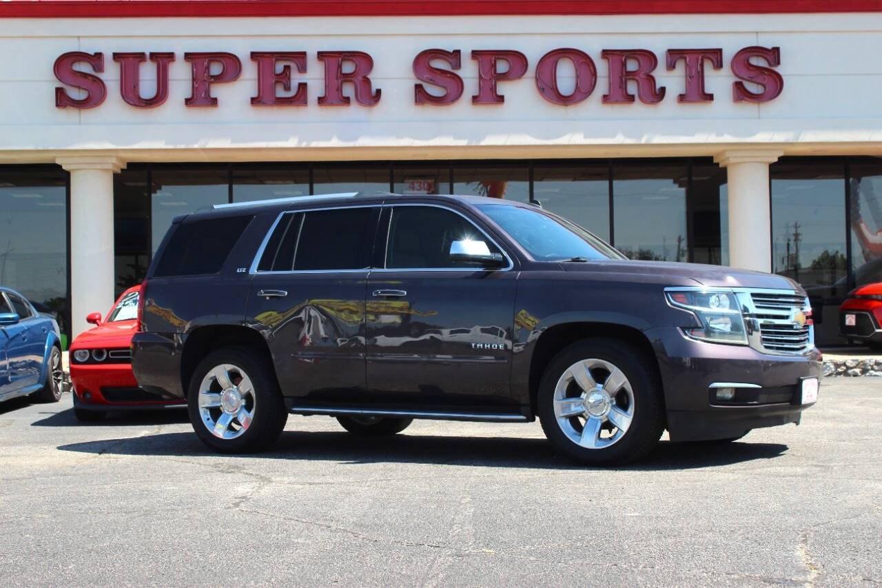 2015 Pewter Chevrolet Tahoe LTZ 4WD (1GNSKCKC6FR) with an 5.3L V8 5.3L V8 engine, Automatic 6-Speed transmission, located at 4301 NW 39th , Oklahoma City, OK, 73112, (405) 949-5600, 35.512135, -97.598671 - Hablamos espaol. SPEND SMART --- BUY FROM SUPER SPORTS. ASKING WHOLESALE CASH PRICE: $13,900 (CASH ONLY) PLUS $100 PROCESSING FEE. ALL PRICES, DOWN PAYMENTS, PAYMENTS, AND FINANCE TERMS ARE NEGOTIABLE AT THE TIME OF APPROVAL. WE WILL WORK WITH YOU TO FIT YOUR BUDGET. WE WILL EVEN LOW- Photo#0