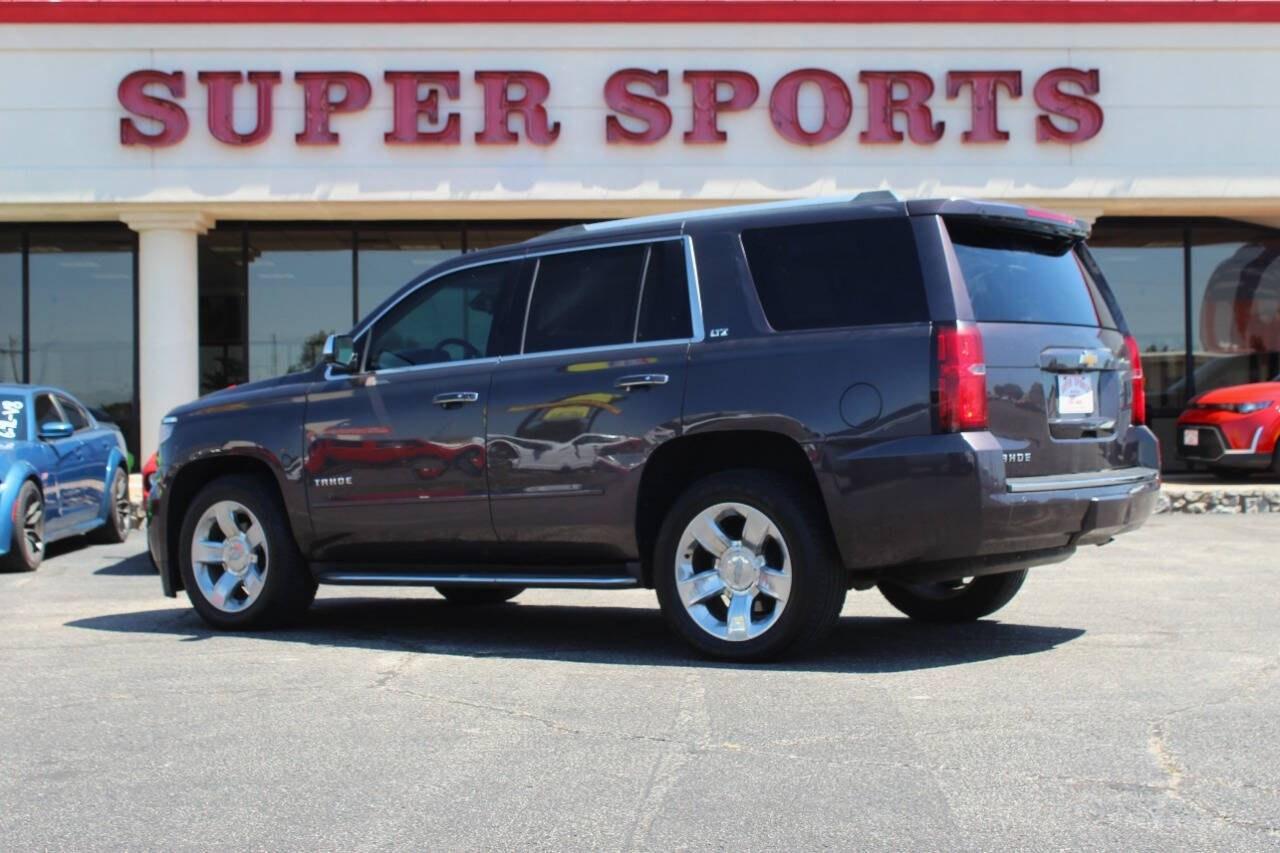 2015 Pewter Chevrolet Tahoe LTZ 4WD (1GNSKCKC6FR) with an 5.3L V8 5.3L V8 engine, Automatic 6-Speed transmission, located at 4301 NW 39th , Oklahoma City, OK, 73112, (405) 949-5600, 35.512135, -97.598671 - Hablamos espaol. SPEND SMART --- BUY FROM SUPER SPORTS. ASKING WHOLESALE CASH PRICE: $13,900 (CASH ONLY) PLUS $100 PROCESSING FEE. ALL PRICES, DOWN PAYMENTS, PAYMENTS, AND FINANCE TERMS ARE NEGOTIABLE AT THE TIME OF APPROVAL. WE WILL WORK WITH YOU TO FIT YOUR BUDGET. WE WILL EVEN LOW- Photo#4