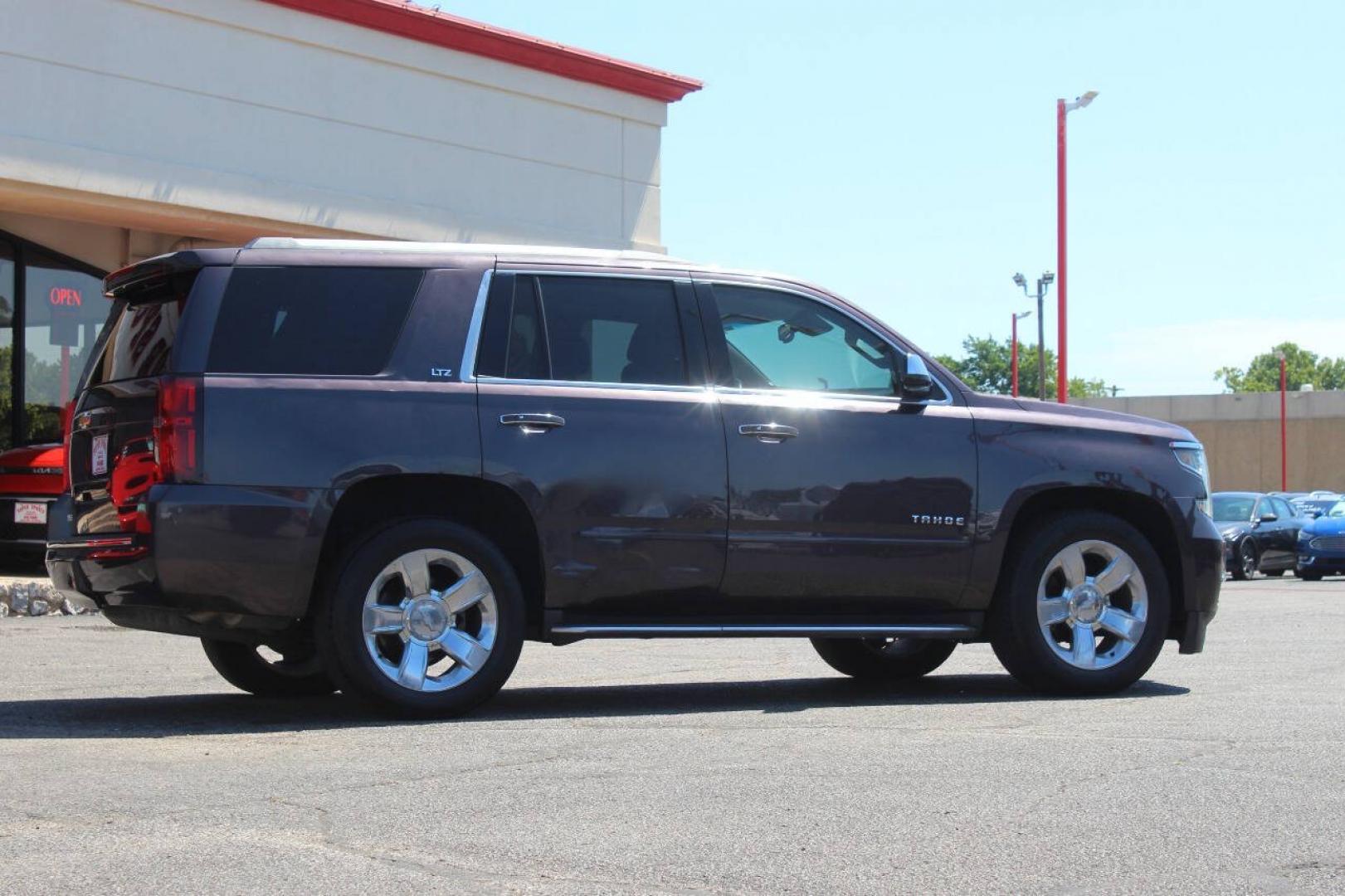 2015 Pewter Chevrolet Tahoe LTZ 4WD (1GNSKCKC6FR) with an 5.3L V8 5.3L V8 engine, Automatic 6-Speed transmission, located at 4301 NW 39th , Oklahoma City, OK, 73112, (405) 949-5600, 35.512135, -97.598671 - Hablamos espanol. SPEND SMART --- BUY FROM SUPER SPORTS. ALL PRICES, DOWN PAYMENTS, PAYMENTS, AND FINANCE TERMS ARE NEGOTIABLE AT THE TIME OF APPROVAL. WE WILL WORK WITH YOU TO FIT YOUR BUDGET. WE WILL EVEN LOWER AND ADJUST THE NUMBERS TO HELP MAKE THE VEHICLE MORE AFFORDABLE FOR YOU.- Photo#2
