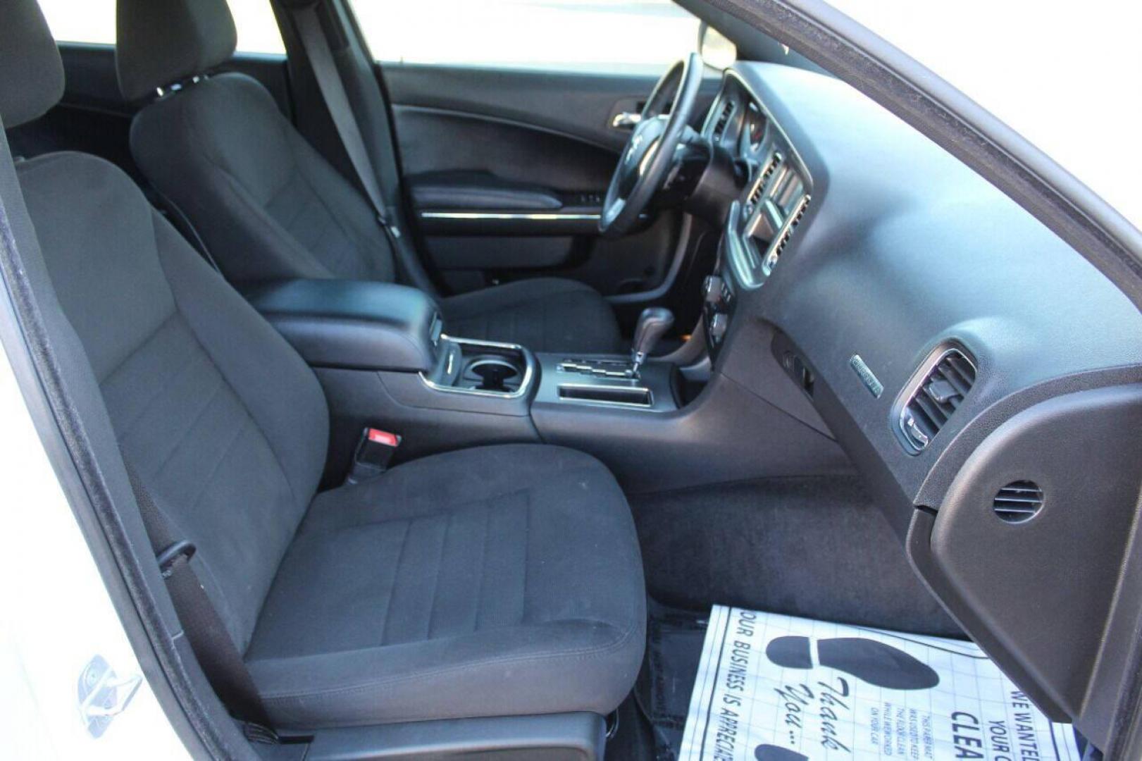 2013 White Dodge Charger SE (2C3CDXBG5DH) with an 3.6L V6 DOHC 24V engine, 5-Speed Automatic transmission, located at 4301 NW 39th , Oklahoma City, OK, 73112, (405) 949-5600, 35.512135, -97.598671 - NO DRIVERS LICENCE NO-FULL COVERAGE INSURANCE-NO CREDIT CHECK. COME ON OVER TO SUPERSPORTS AND TAKE A LOOK AND TEST DRIVE PLEASE GIVE US A CALL AT (405) 949-5600. NO LICENSIA DE MANEJAR- NO SEGURO DE COBERTURA TOTAL- NO VERIFICACCION DE CREDITO. POR FAVOR VENGAN A SUPERSPORTS, ECHE - Photo#12