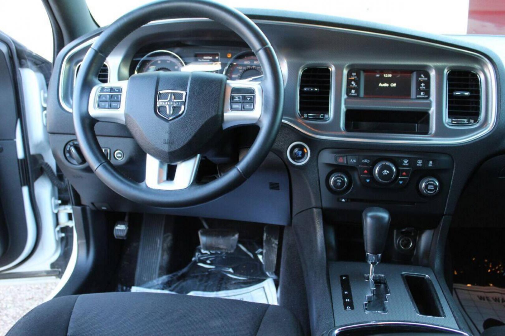 2013 White Dodge Charger SE (2C3CDXBG5DH) with an 3.6L V6 DOHC 24V engine, 5-Speed Automatic transmission, located at 4301 NW 39th , Oklahoma City, OK, 73112, (405) 949-5600, 35.512135, -97.598671 - NO DRIVERS LICENCE NO-FULL COVERAGE INSURANCE-NO CREDIT CHECK. COME ON OVER TO SUPERSPORTS AND TAKE A LOOK AND TEST DRIVE PLEASE GIVE US A CALL AT (405) 949-5600. NO LICENSIA DE MANEJAR- NO SEGURO DE COBERTURA TOTAL- NO VERIFICACCION DE CREDITO. POR FAVOR VENGAN A SUPERSPORTS, ECHE - Photo#25