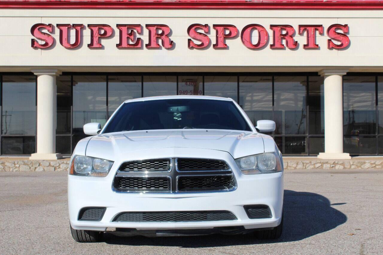 photo of 2013 Dodge Charger SE 4dr Sedan