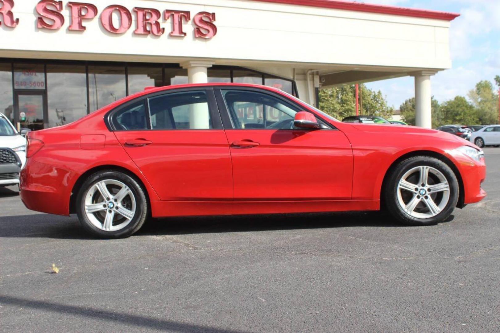 2013 Red BMW 3-Series 328i xDrive Sedan (WBA3B3G56DN) with an 2.0L L4 DOHC 16V engine, Automatic 8-Speed transmission, located at 4301 NW 39th , Oklahoma City, OK, 73112, (405) 949-5600, 35.512135, -97.598671 - NO DRIVERS LICENCE NO-FULL COVERAGE INSURANCE-NO CREDIT CHECK. COME ON OVER TO SUPERSPORTS AND TAKE A LOOK AND TEST DRIVE. PLEASE GIVE US A CALL AT (405) 949-5600. NO LICENSIA DE MANEJAR- NO SEGURO DE COBERTURA TOTAL- NO VERIFICACCION DE CREDITO. POR FAVOR VENGAN A SUPERSPORTS, ECHE UN - Photo#2