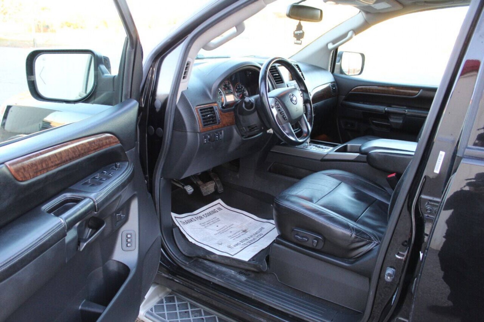 2013 Black Nissan Armada Platinum 4WD (5N1AA0NEXDN) with an 5.6L V8 5.6L V8 engine, Automatic 5-Speed transmission, located at 4301 NW 39th , Oklahoma City, OK, 73112, (405) 949-5600, 35.512135, -97.598671- Photo#21