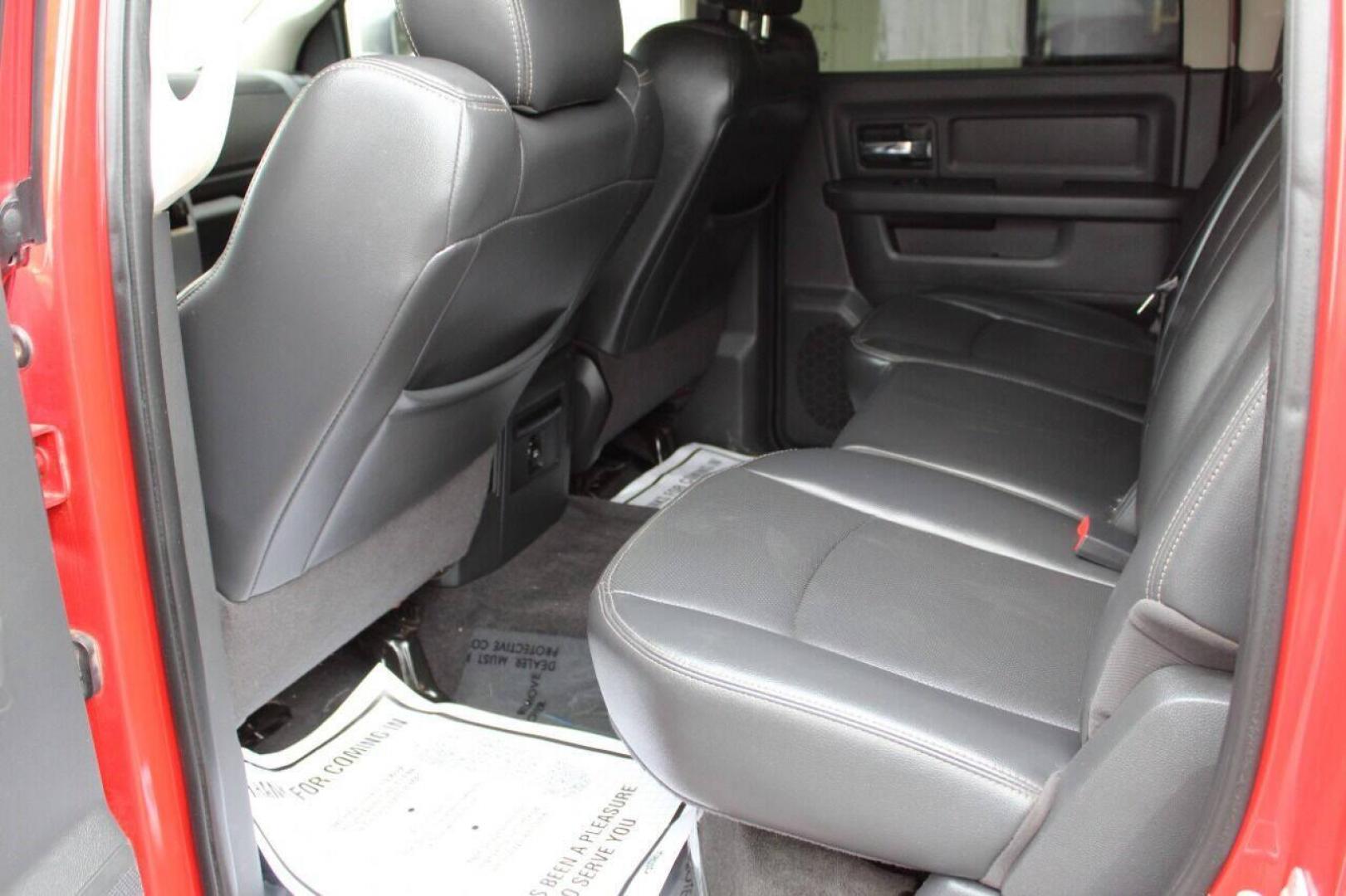 2010 Red Dodge Ram 1500 Laramie Crew Cab 4WD (1D7RV1CT9AS) with an 5.7L V8 OHV 16V engine, 5-Speed Automatic transmission, located at 4301 NW 39th , Oklahoma City, OK, 73112, (405) 949-5600, 35.512135, -97.598671 - NO DRIVERS LICENCE NO-FULL COVERAGE INSURANCE-NO CREDIT CHECK. COME ON OVER TO SUPERSPORTS AND TAKE A LOOK AND TEST DRIVE. PLEASE GIVE US A CALL AT (405) 949-5600. NO LICENSIA DE MANEJAR- NO SEGURO DE COBERTURA TOTAL- NO VERIFICACCION DE CREDITO. POR FAVOR VENGAN A SUPERSPORTS, ECHE UN VI - Photo#9