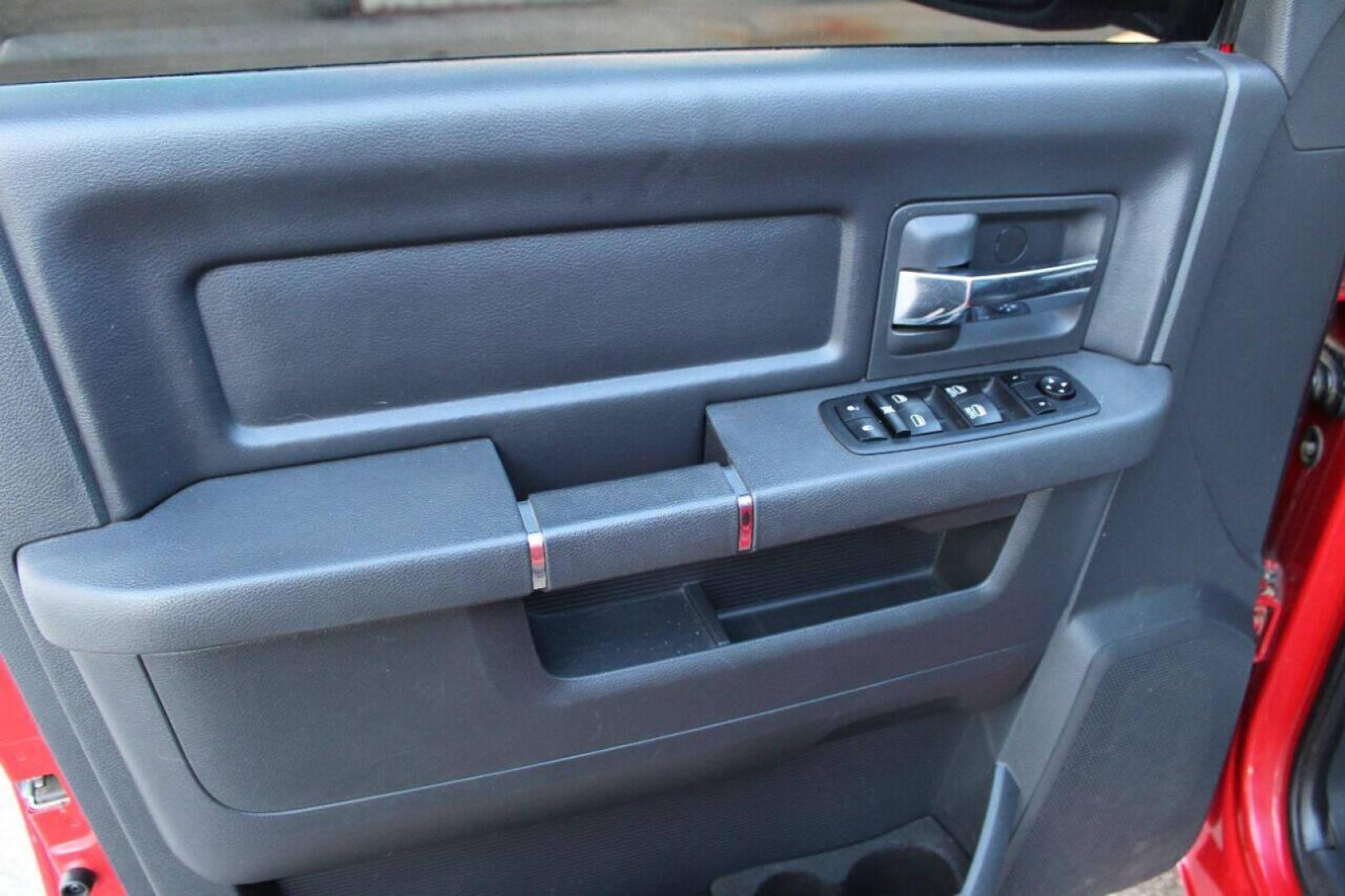 2010 Red Dodge Ram 1500 Laramie Crew Cab 4WD (1D7RV1CT9AS) with an 5.7L V8 OHV 16V engine, 5-Speed Automatic transmission, located at 4301 NW 39th , Oklahoma City, OK, 73112, (405) 949-5600, 35.512135, -97.598671 - NO DRIVERS LICENCE NO-FULL COVERAGE INSURANCE-NO CREDIT CHECK. COME ON OVER TO SUPERSPORTS AND TAKE A LOOK AND TEST DRIVE. PLEASE GIVE US A CALL AT (405) 949-5600. NO LICENSIA DE MANEJAR- NO SEGURO DE COBERTURA TOTAL- NO VERIFICACCION DE CREDITO. POR FAVOR VENGAN A SUPERSPORTS, ECHE UN VI - Photo#38